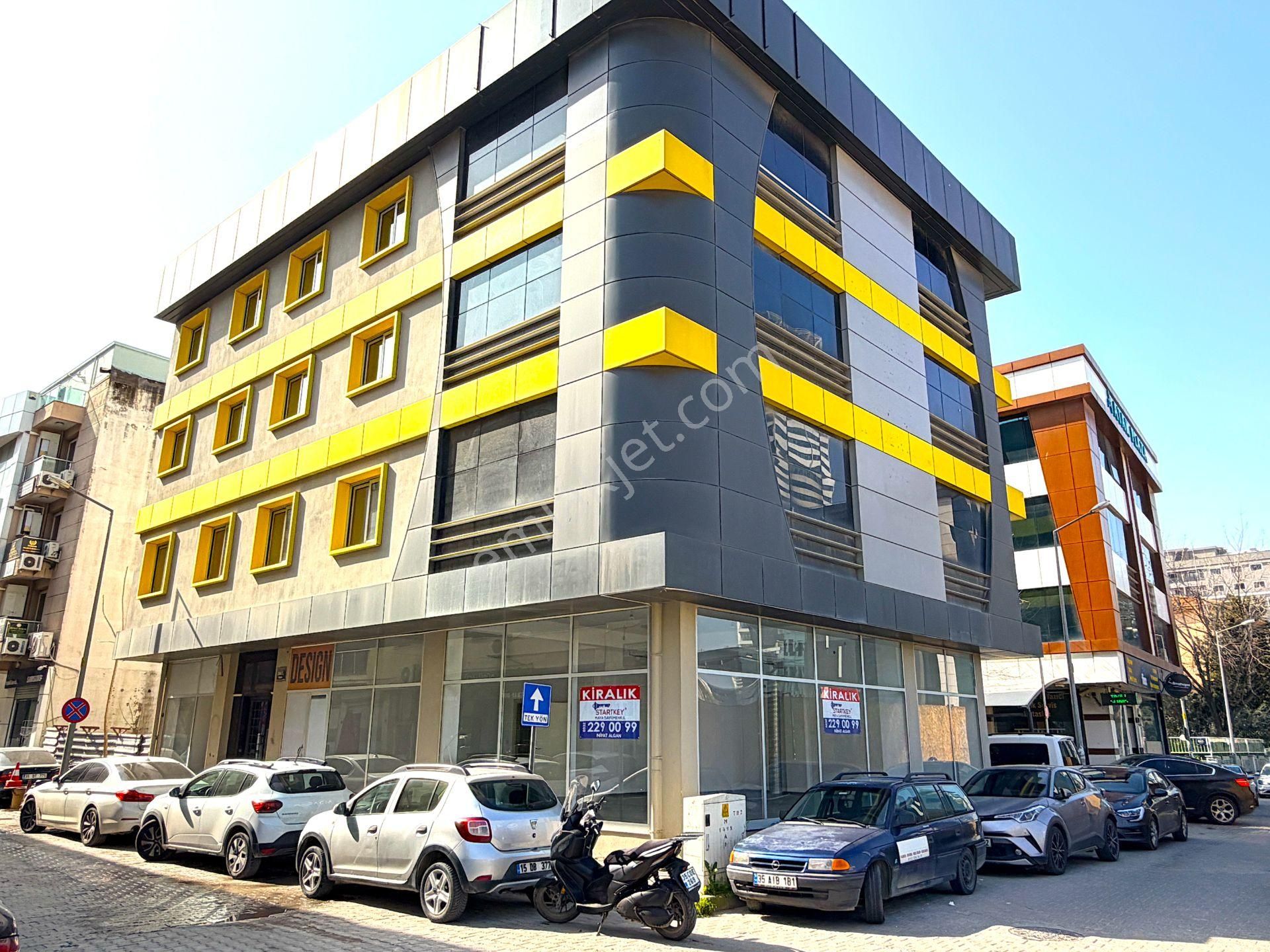 Bayraklı Plazalar Bölgesi Köşe Bodrumlu Kiralık Bacalı Dükkan - Görsel 7