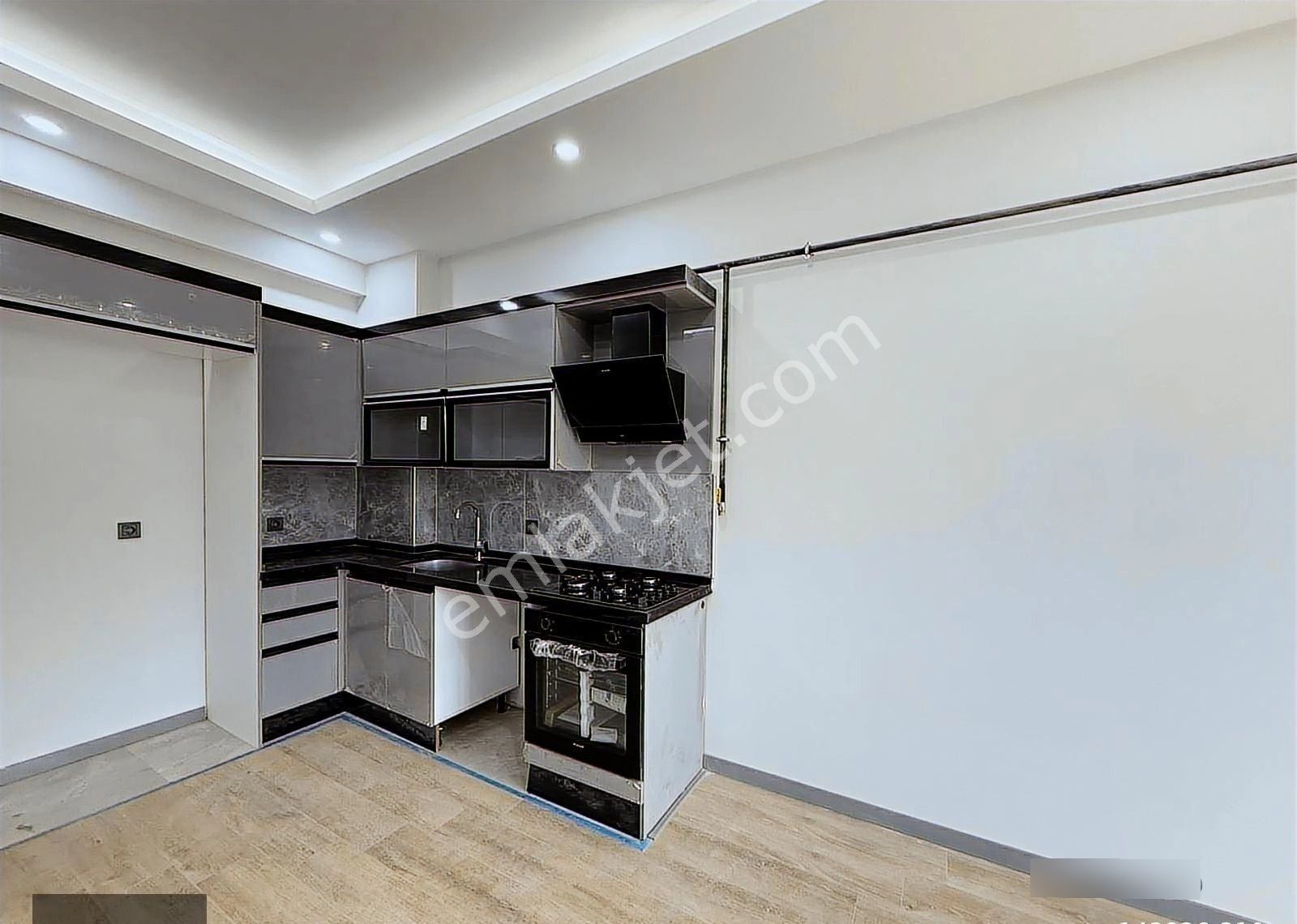 Nexus'tan Atatürk Mah'de Havuzlu Site İçerisinde Lüx 1+1 Satılık - Görsel 17