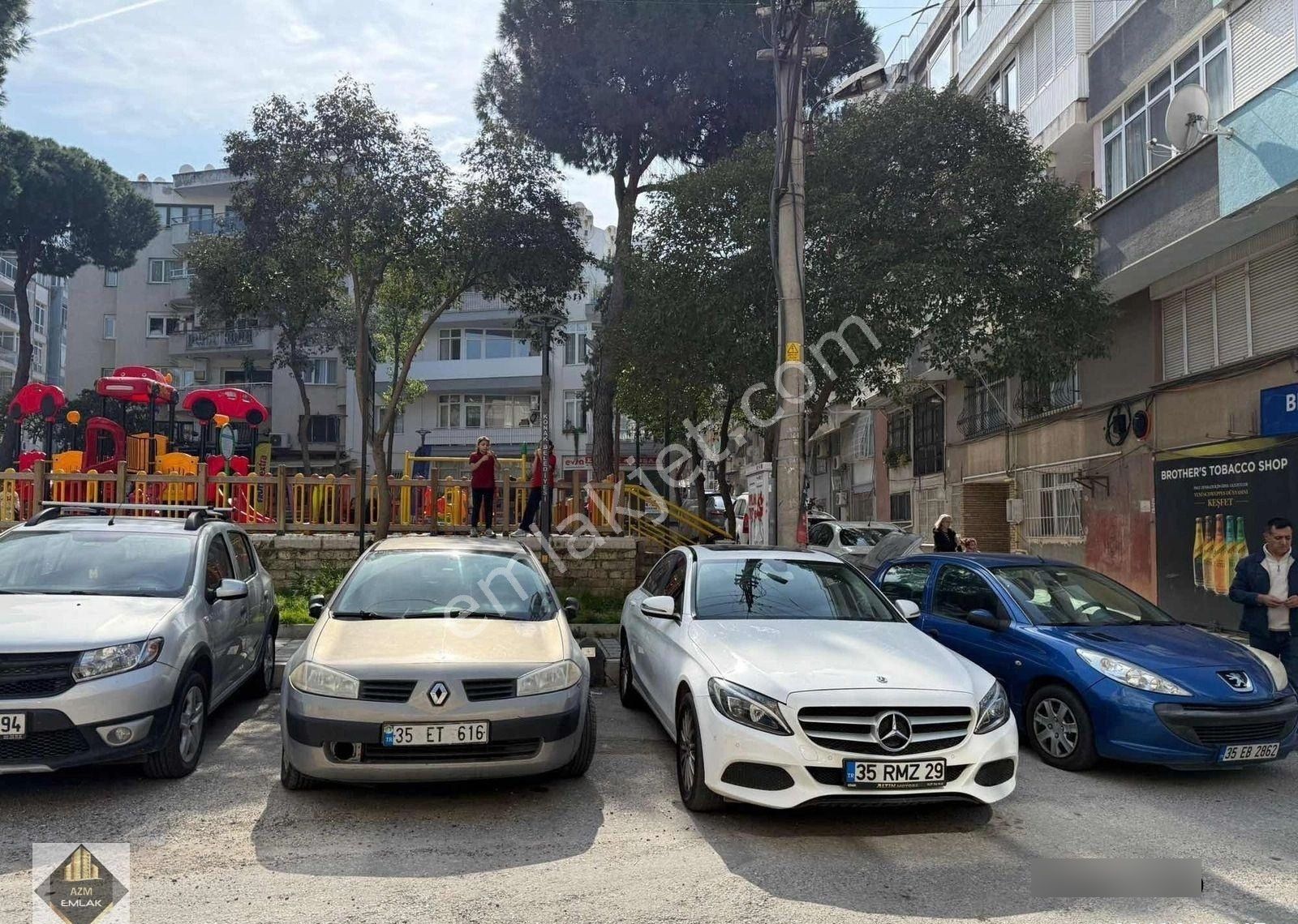 İnönü Cadde Yakını Park Manzaralı Kiralık Dükkan - Görsel 2