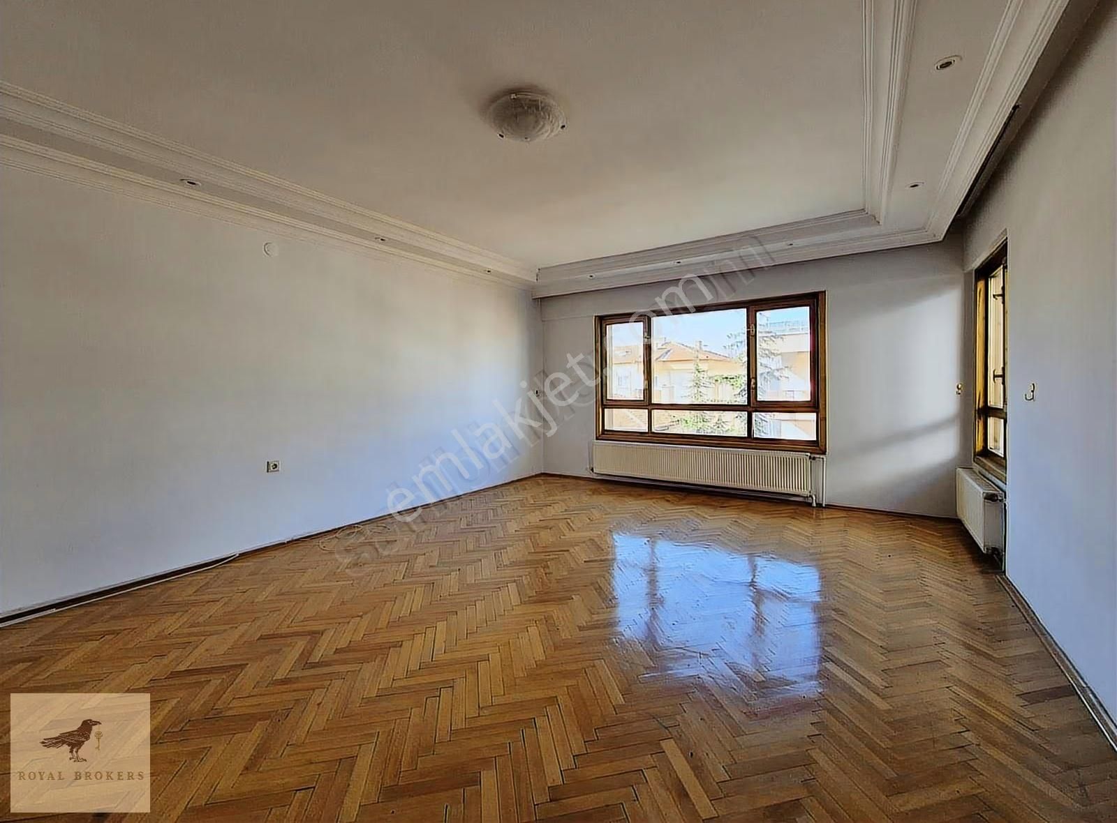 Satılık, Aydınlıkevler En Güzel Yerinde,boş ,5+1 Dublex. - Görsel 17