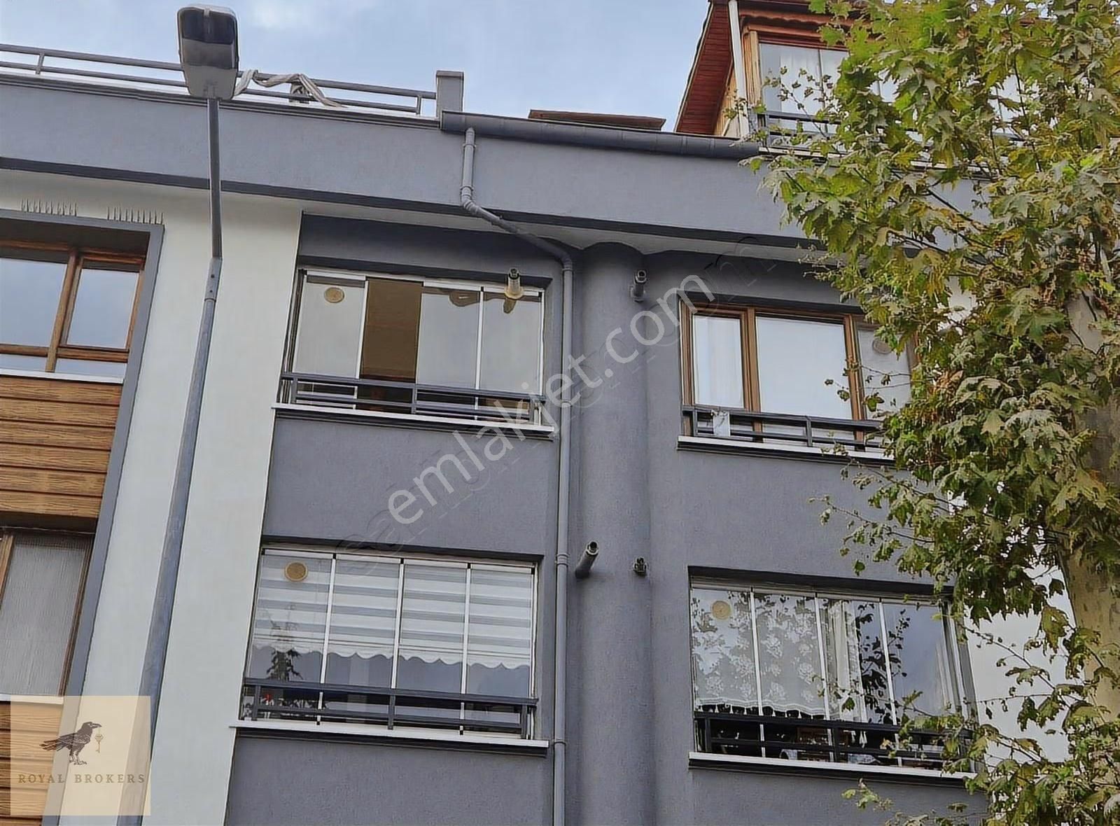 Satılık, Aydınlıkevler En Güzel Yerinde,boş ,5+1 Dublex. - Görsel 12