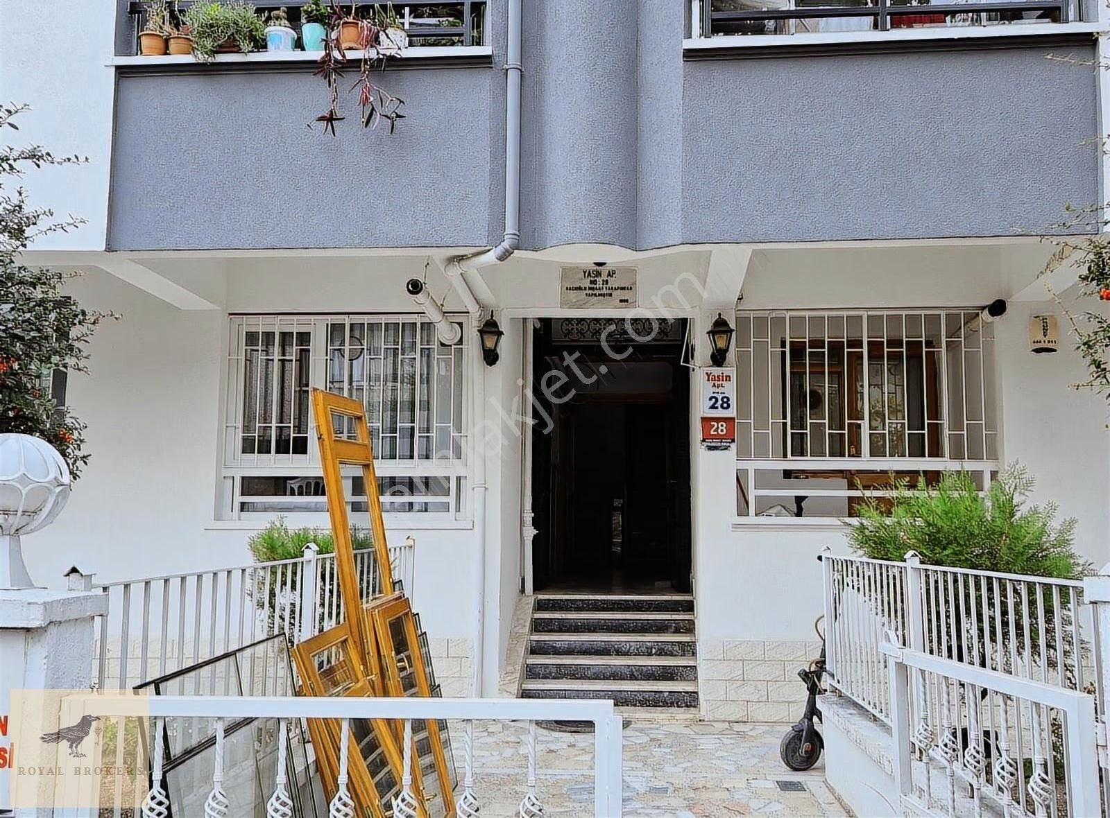 Satılık, Aydınlıkevler En Güzel Yerinde,boş ,5+1 Dublex. - Görsel 16