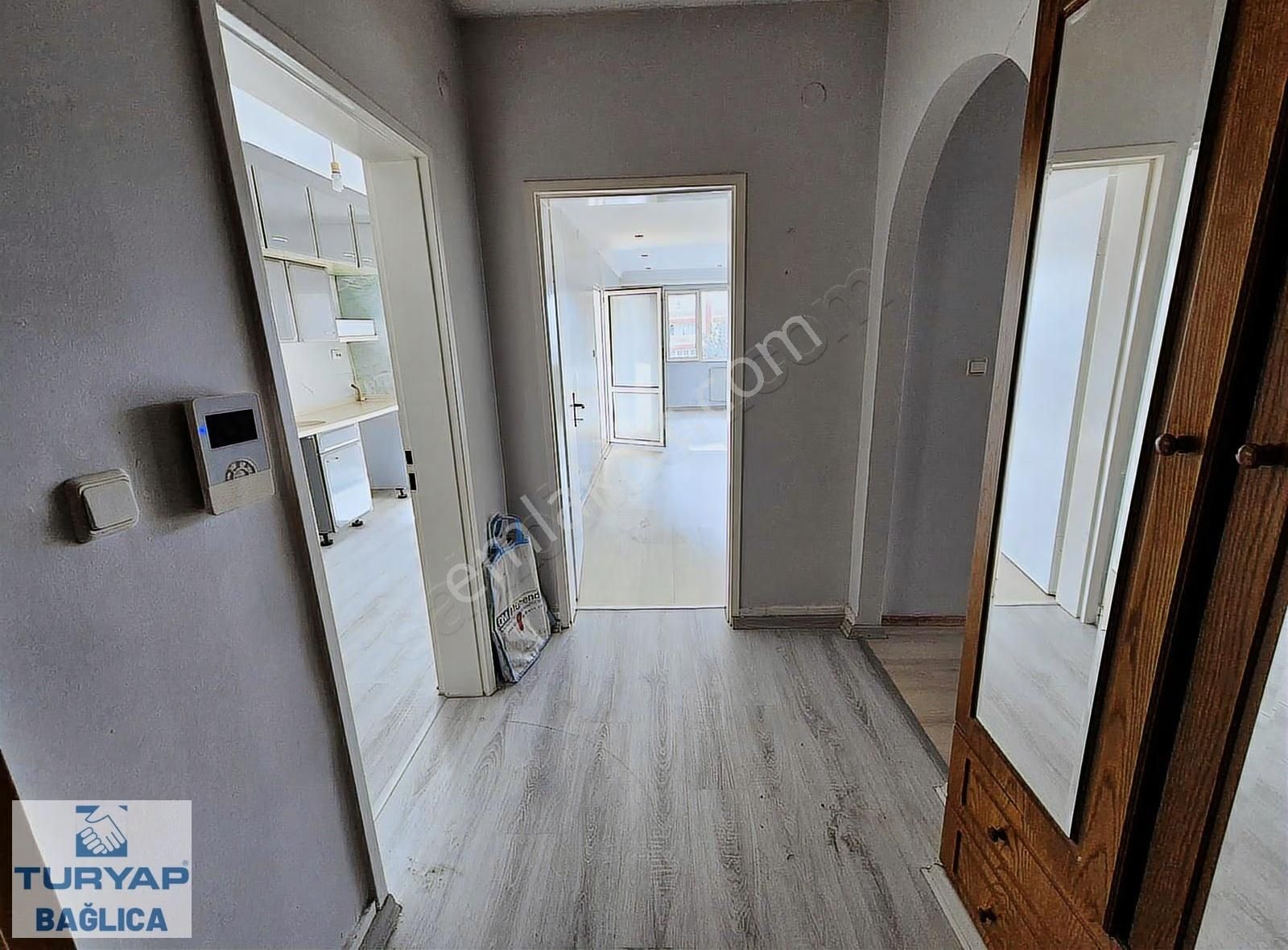 Banka Bloklarında Ara Kat 3+1 Kiralık Daire - Görsel 26