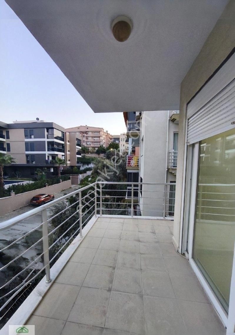 Kuşadası Ege Mahallesi’nde Satılık 2+1 Daire - Görsel 2