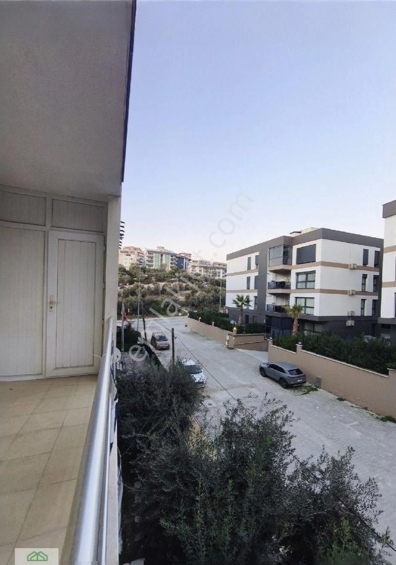 Kuşadası Ege Mahallesi’nde Satılık 2+1 Daire - Görsel 4