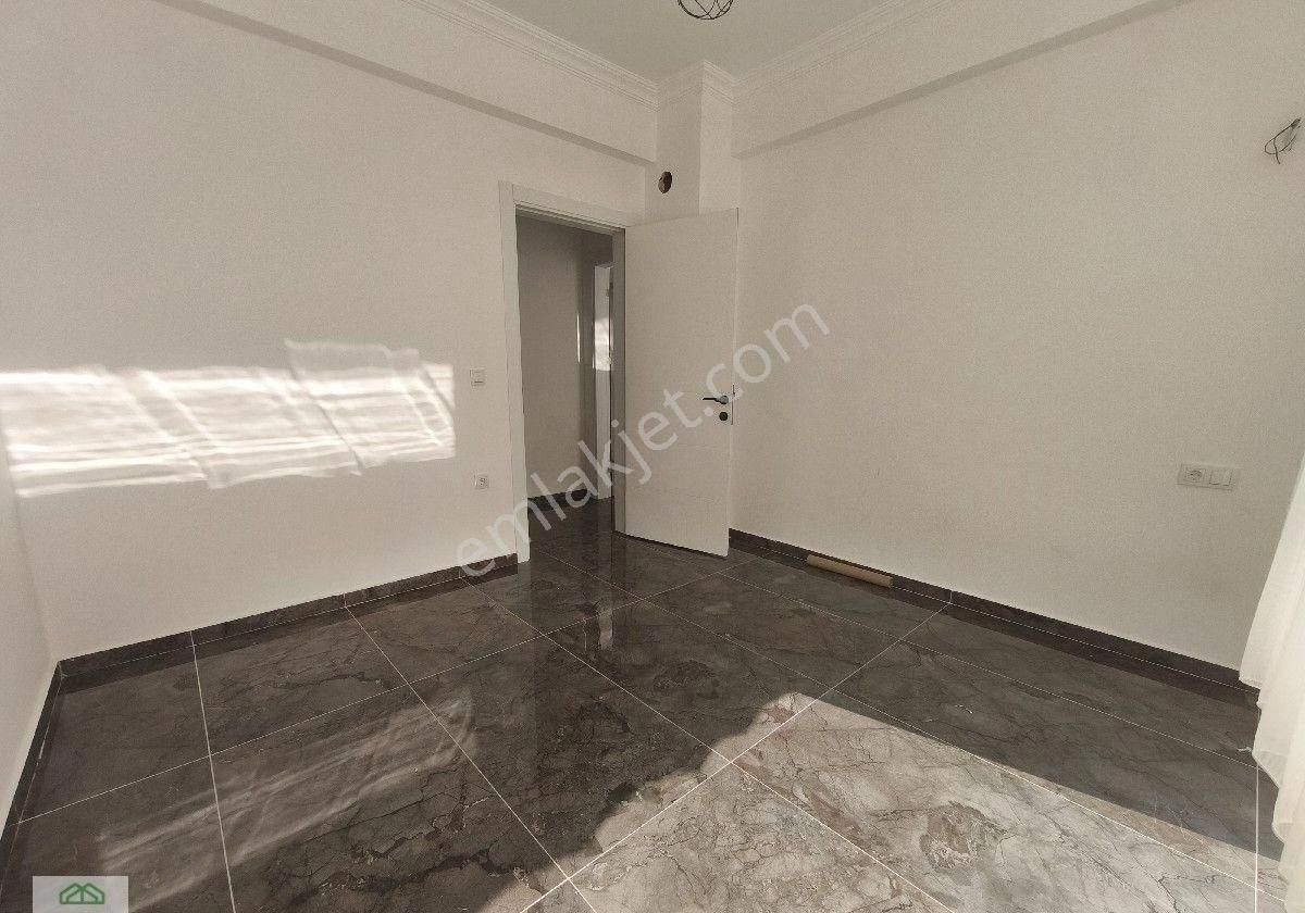 Kuşadası Eşin Vadi'de Sıfır Kiralık 3+1 daire - Görsel 17