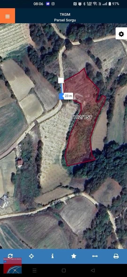 Kocaeli Karlı'da İmarın Sınırında Satılık 4896m² Tarla - Görsel 2