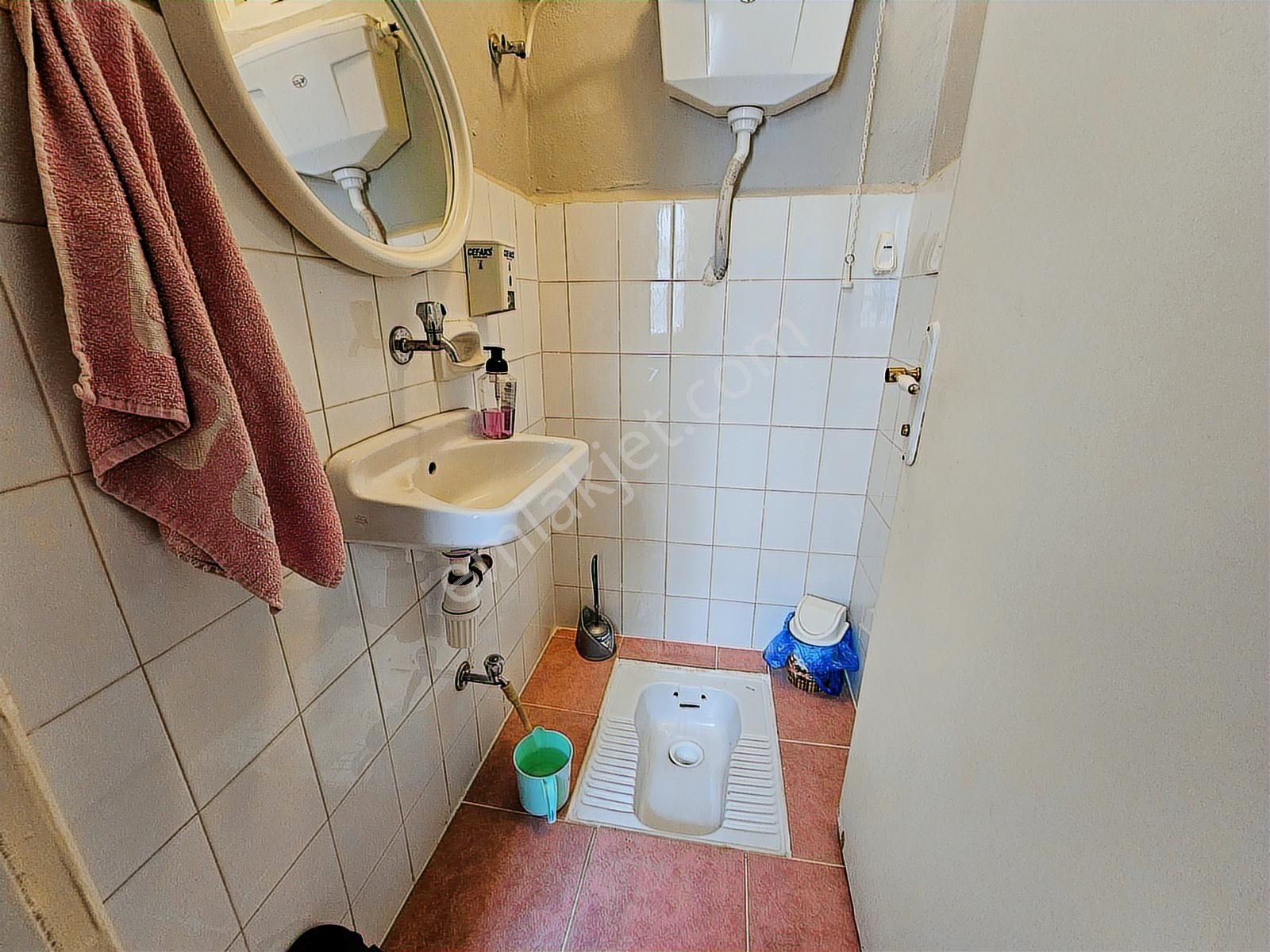 Ortacami Salı Pazarı Yanı | Çift Balkon | Tadilatlı 3+1 Daire - Görsel 7