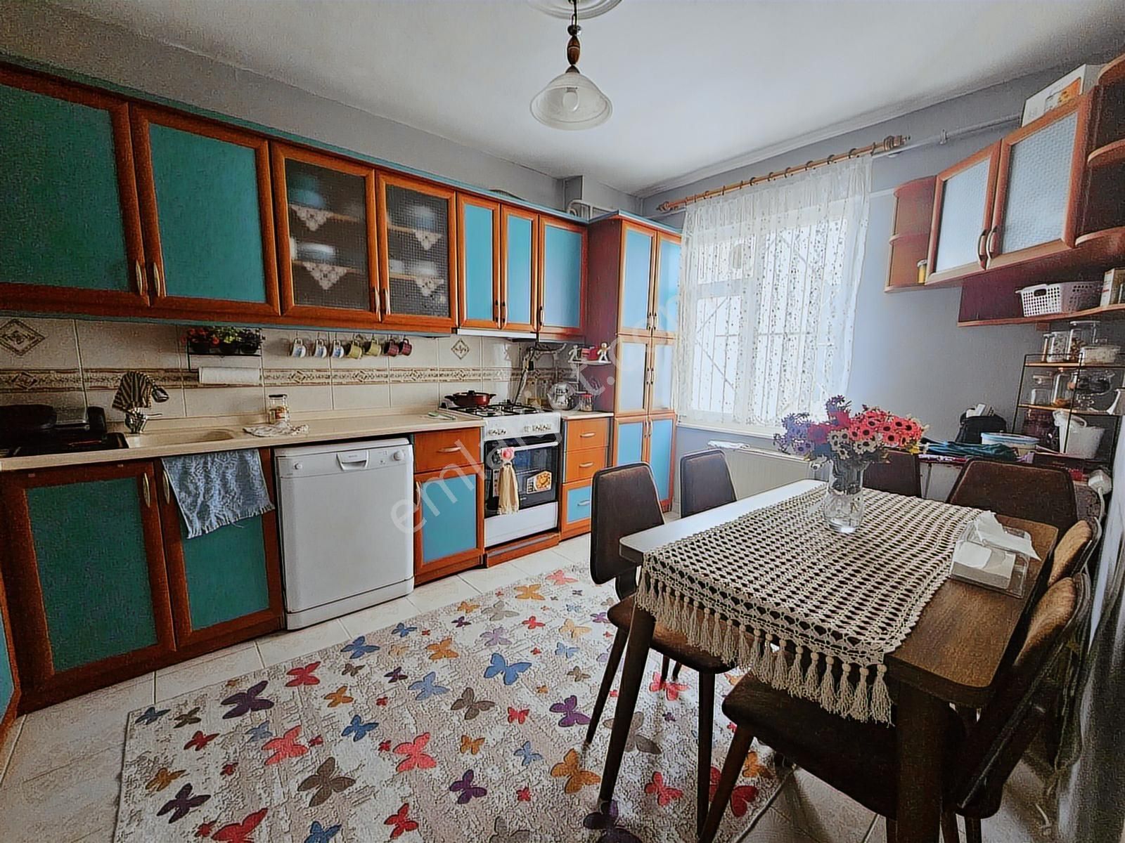 Ortacami Salı Pazarı Yanı | Çift Balkon | Tadilatlı 3+1 Daire - Görsel 16