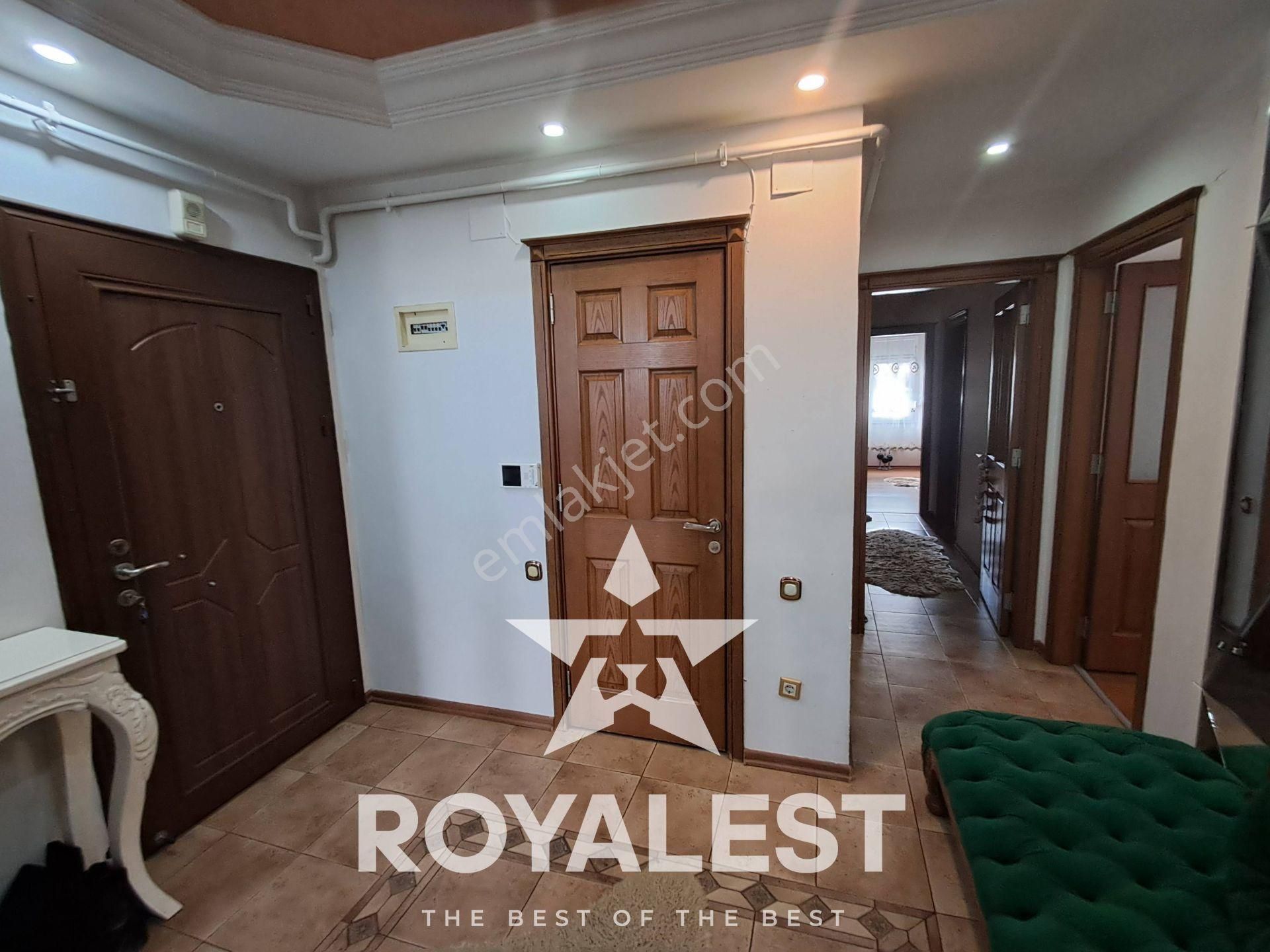 Royalest'ten Beyazevler De Çok Geniş 4+1 Kiralık Daire - Görsel 16
