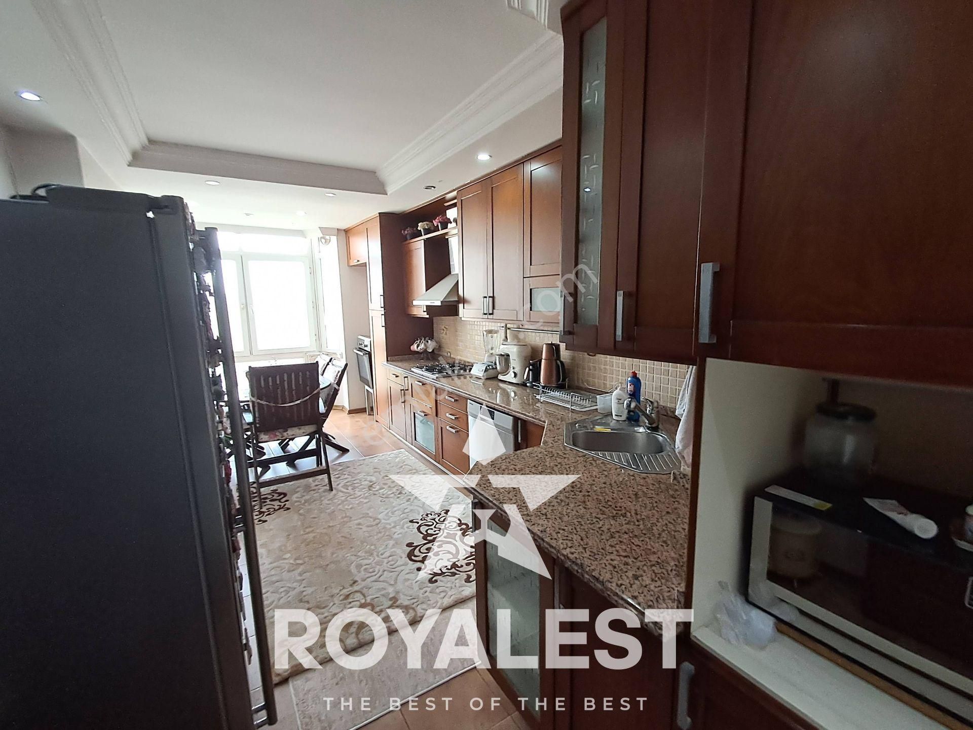 Royalest'ten Beyazevler De Çok Geniş 4+1 Kiralık Daire - Görsel 3