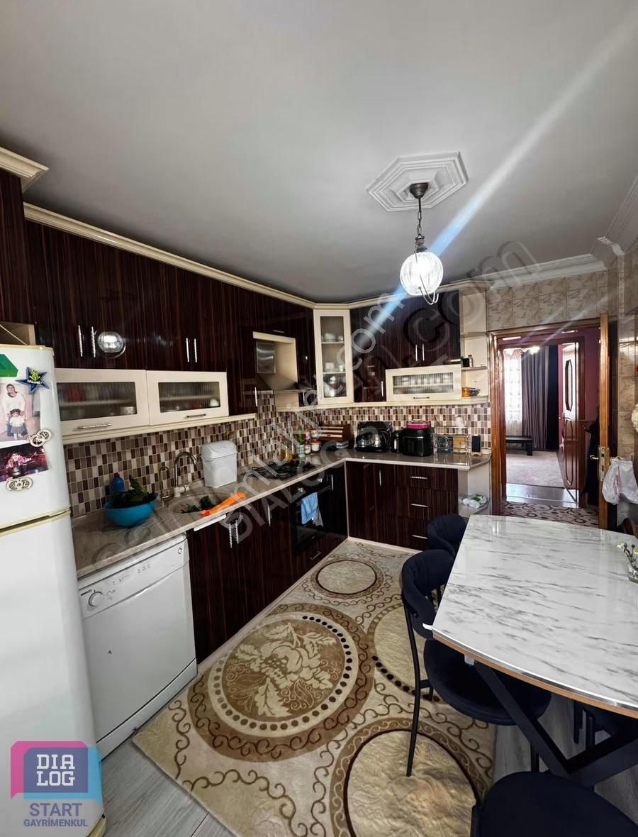 Kemalpaşa Merkez' De Full Yapılı 3+1 Satılık Daire - Görsel 11