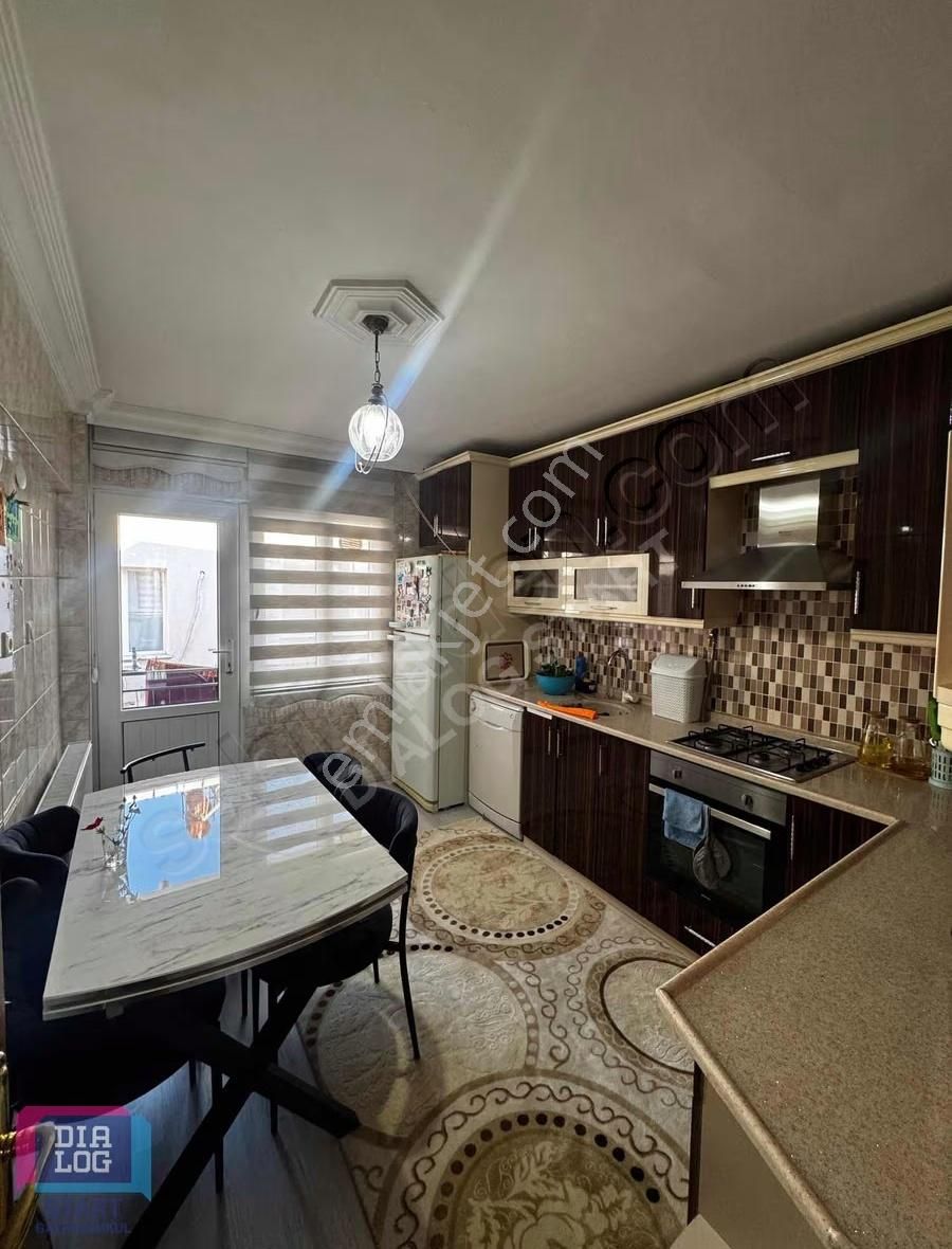 Kemalpaşa Merkez' De Full Yapılı 3+1 Satılık Daire - Görsel 12