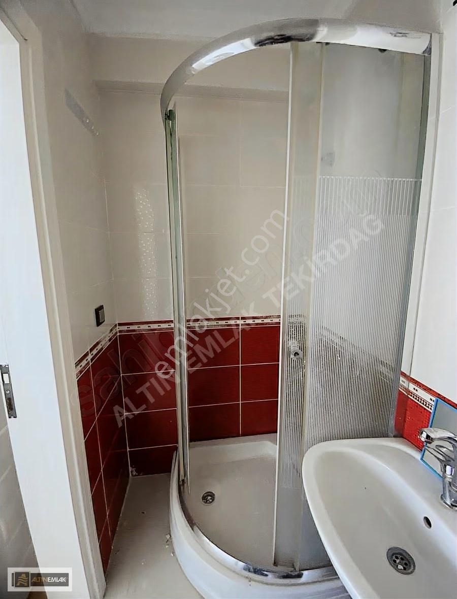 Alkaya'da Sıfır Eşyalı, 1+1 Kiralık Daire - Denize Yakın! - Görsel 17