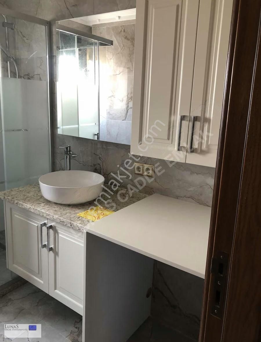 Lunas Emlak'tan Bağdat Caddesi Akıllı Bina 2+1 Kiralık Daire - Görsel 29