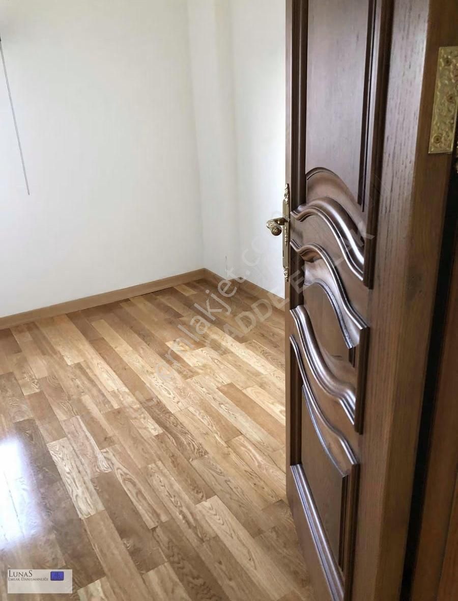 Lunas Emlak'tan Bağdat Caddesi Akıllı Bina 2+1 Kiralık Daire - Görsel 11