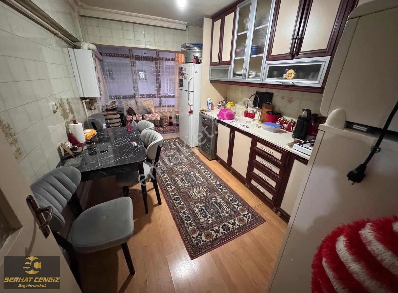Özgürlük Caddesi'nde Merkezi Konumda 3+1 Daire - Görsel 7