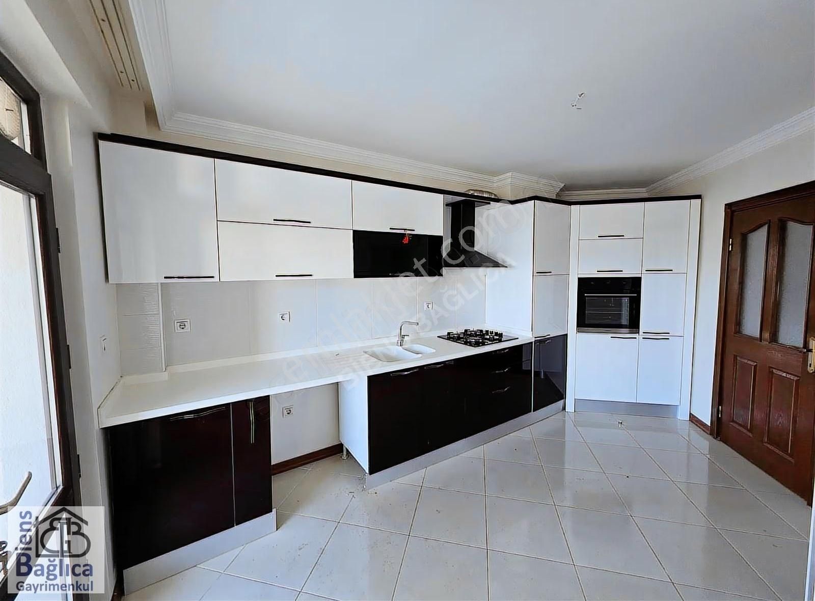 Bağlıca'nın En Yeşil Sitesinde Kiralık 4+1 Daire - Görsel 13