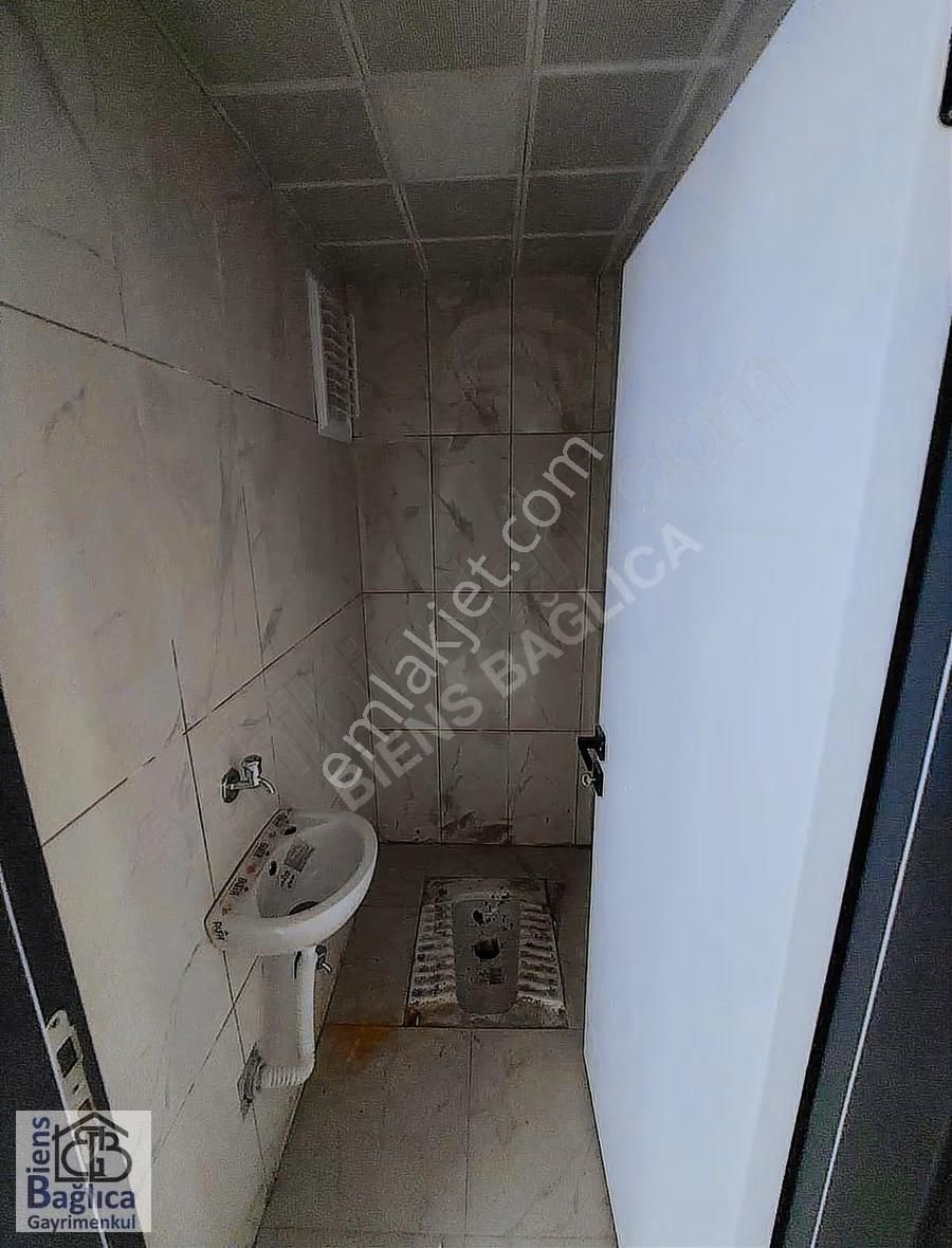 Yenikent'te Sıfır 4+1 Lüks Daire - 180m² Net, Krediye Uygun! - Görsel 8