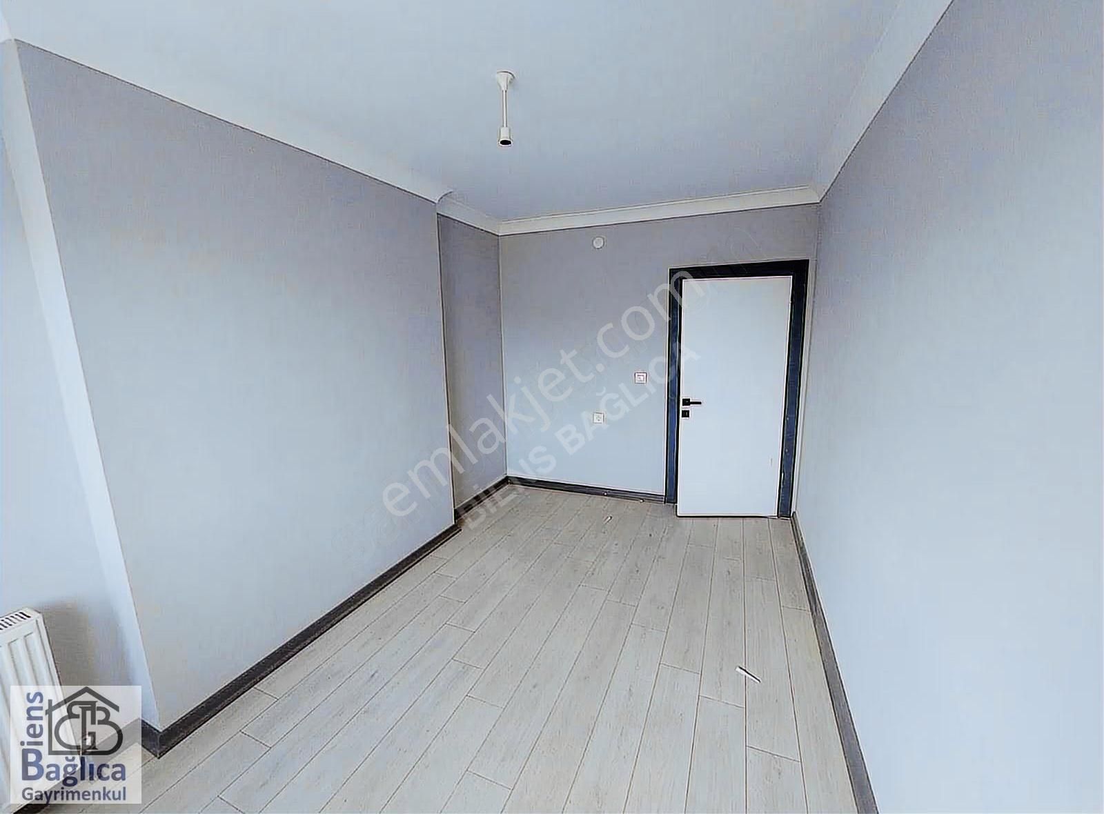 Yenikent'te Sıfır 4+1 Lüks Daire - 180m² Net, Krediye Uygun! - Görsel 15