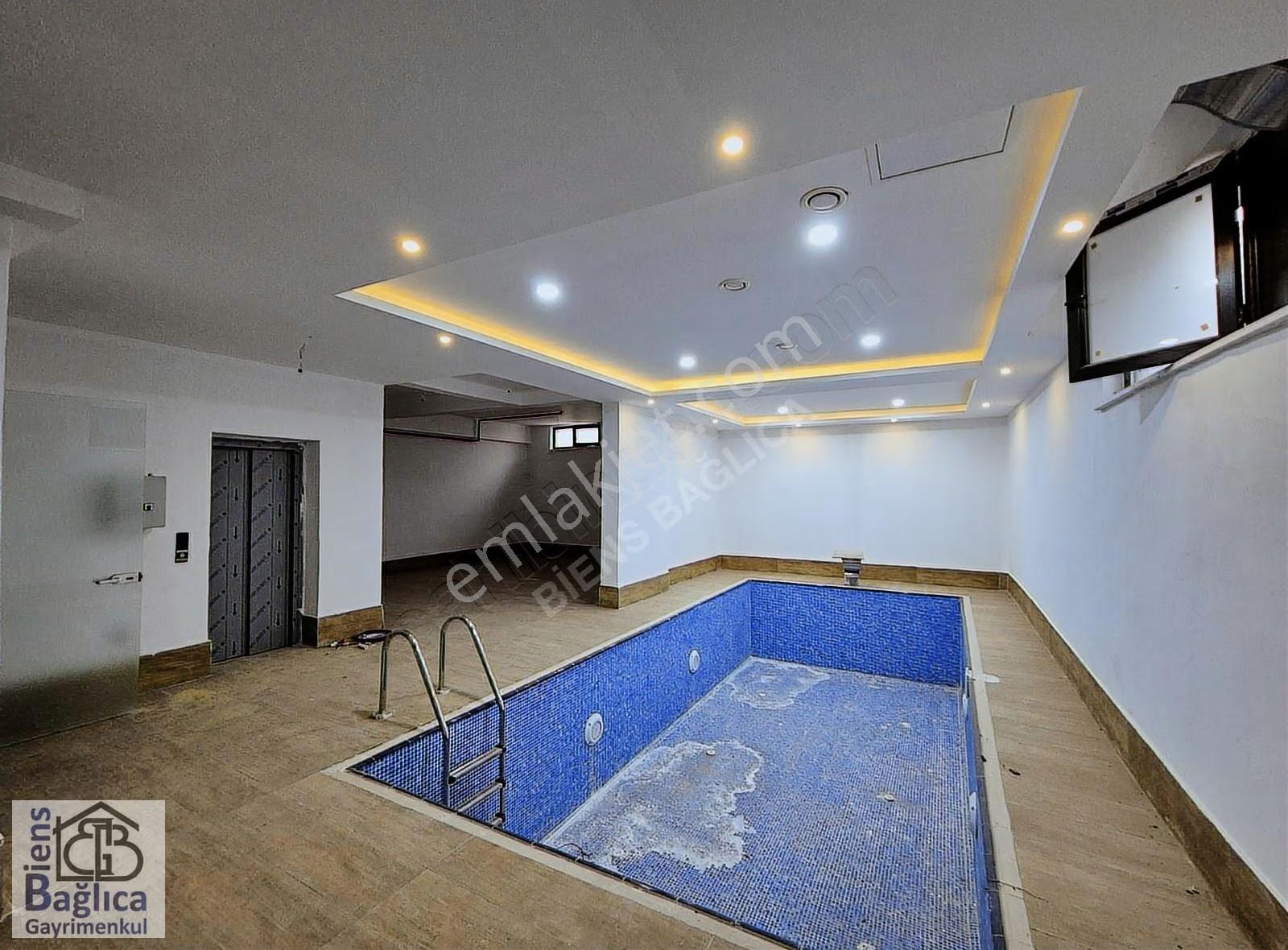 Biens'ten 7/24 Güvenlikli, Havuzlu, 5+2 Lüks Villa - Görsel 21