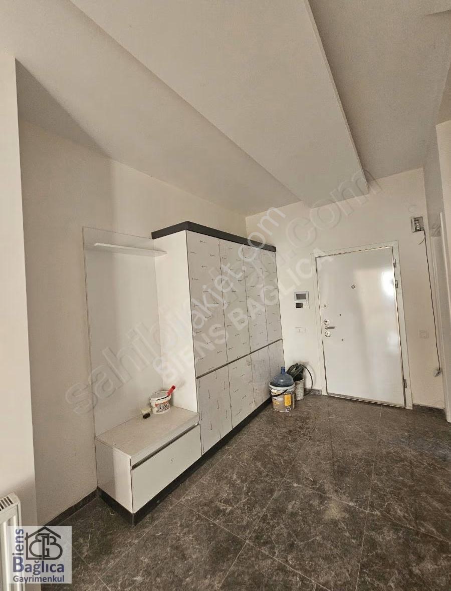 Geniş Bahçeli Güvenlikli Kapalı Otoparklı Villa Sitesi - Görsel 15