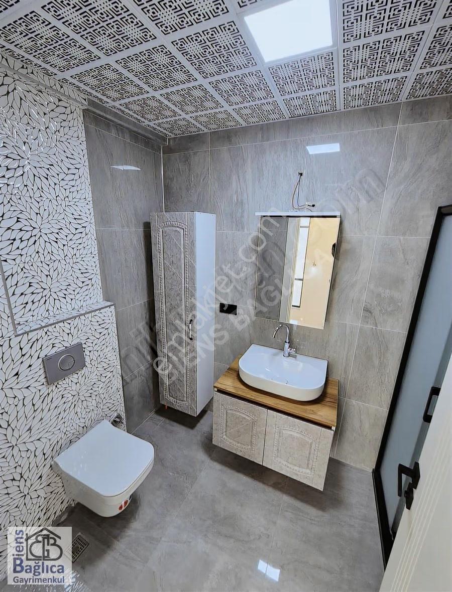 Bağlıca'da Site İçinde Satılık Geniş Tripleks Villa - Görsel 34
