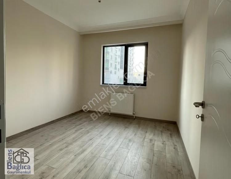 Bağlıcada 4+1 Satılık Daire - Görsel 22