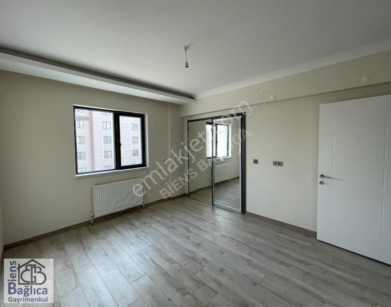 Bağlıcada 4+1 Satılık Daire - Görsel 26