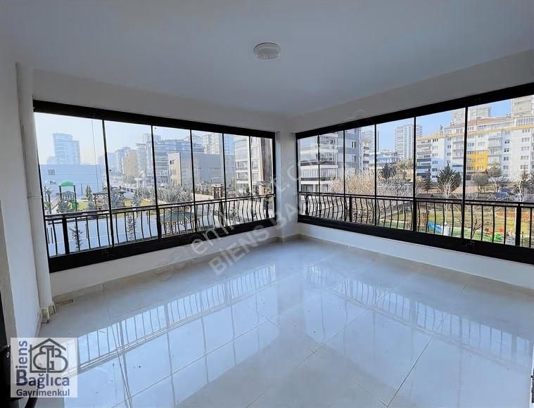 Bağlıcada 4+1 Satılık Daire - Görsel 27