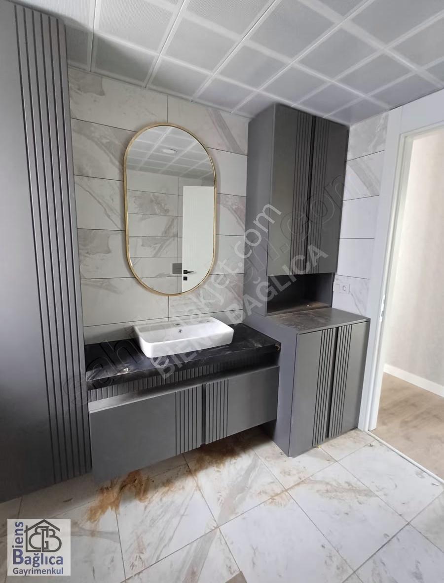 Bağlıca'da 650m² Arsaya Sahip Lüks Villa - Görsel 25