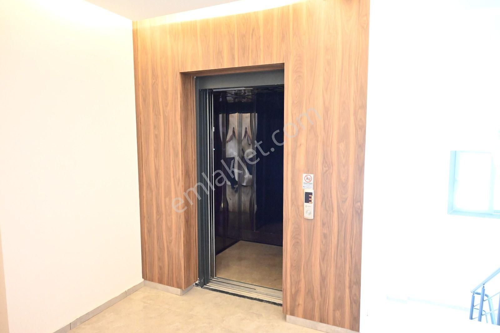 Üstünkent'ten Fuatmorel'in Kalbinde Kiralık 1.5+1 Modern Daire - Görsel 30