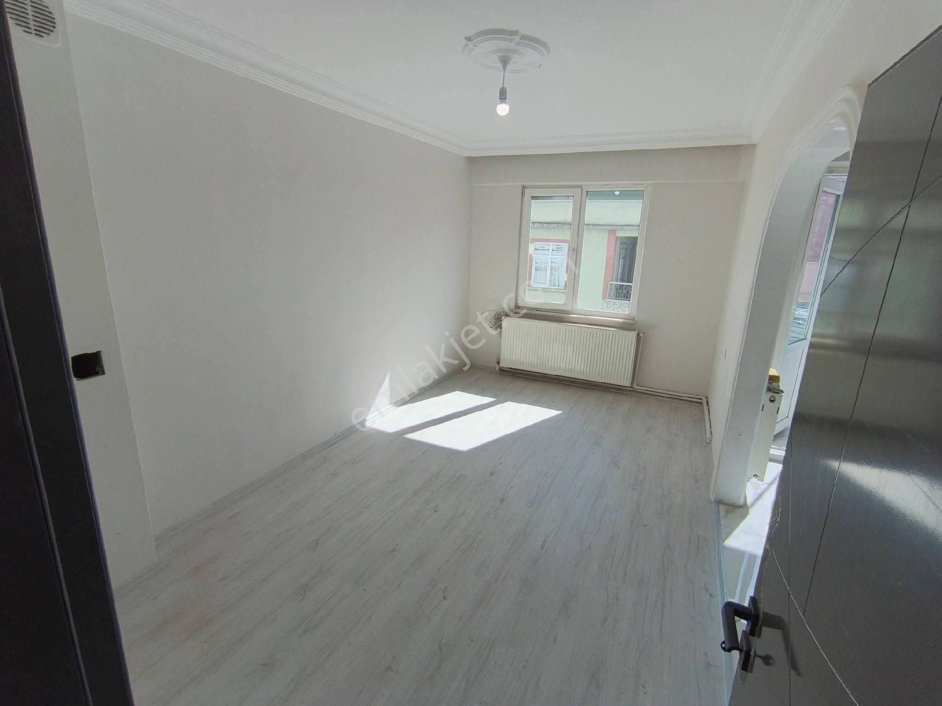 Samsun İlkadım Rasathane Mahallesi'nde Kat Tapulu İçi Yapılı 3+1 Satılık Daire - Görsel 9