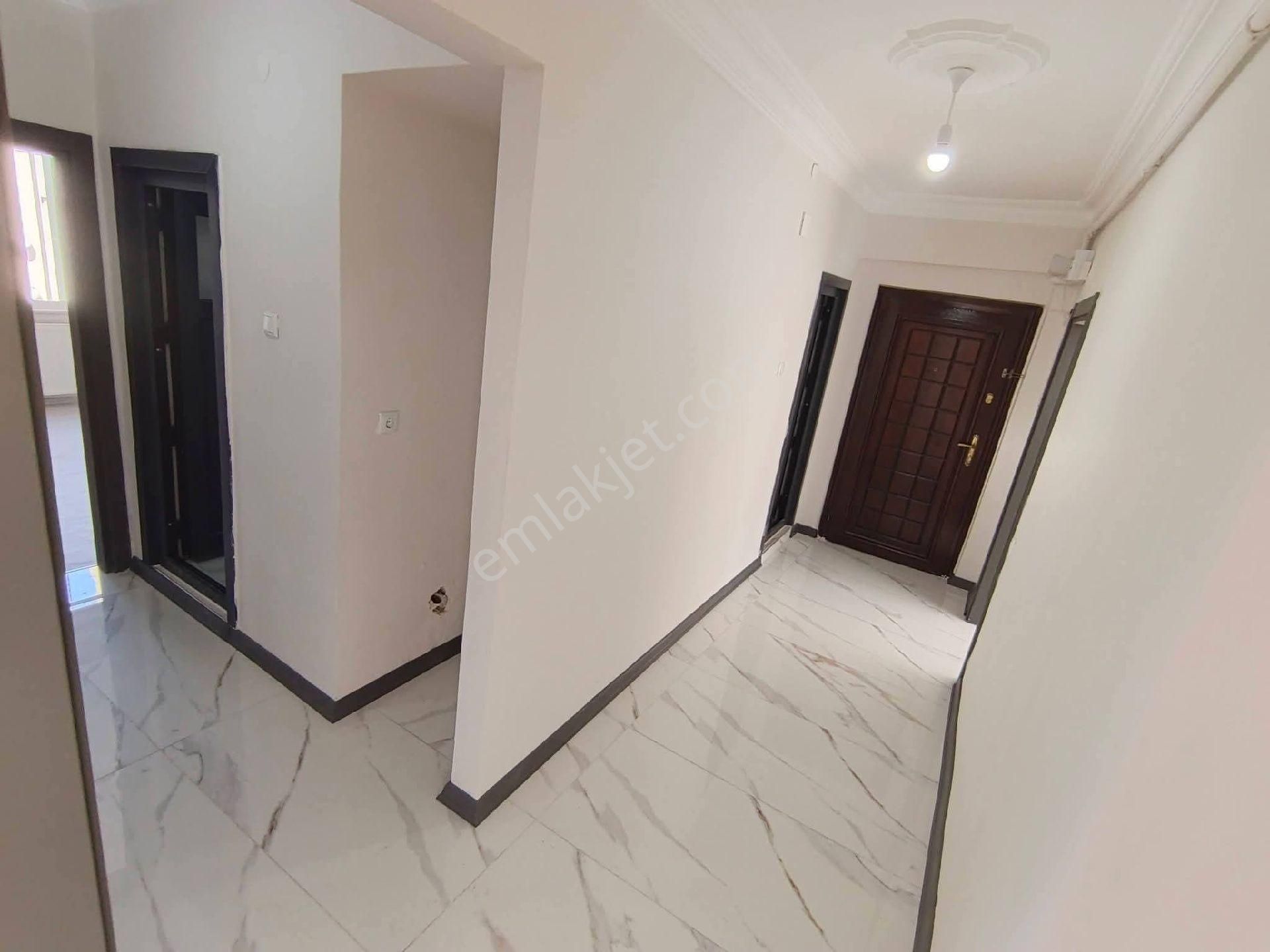 Samsun İlkadım Rasathane Mahallesi'nde Kat Tapulu İçi Yapılı 3+1 Satılık Daire