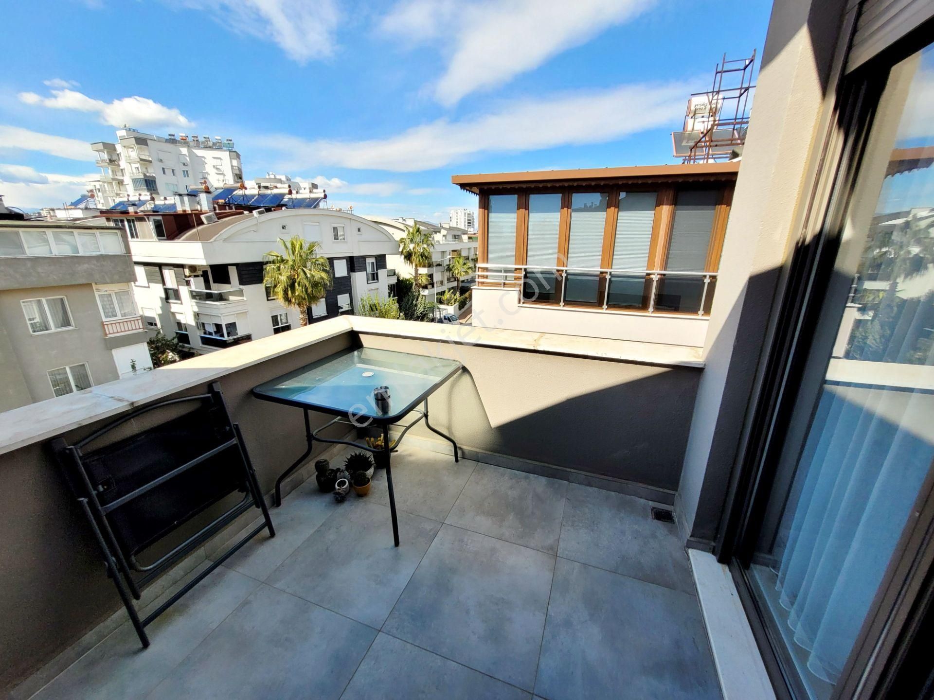 Güzeloba'da Orange Park Evlerinde 3+1 Dublex - Görsel 19