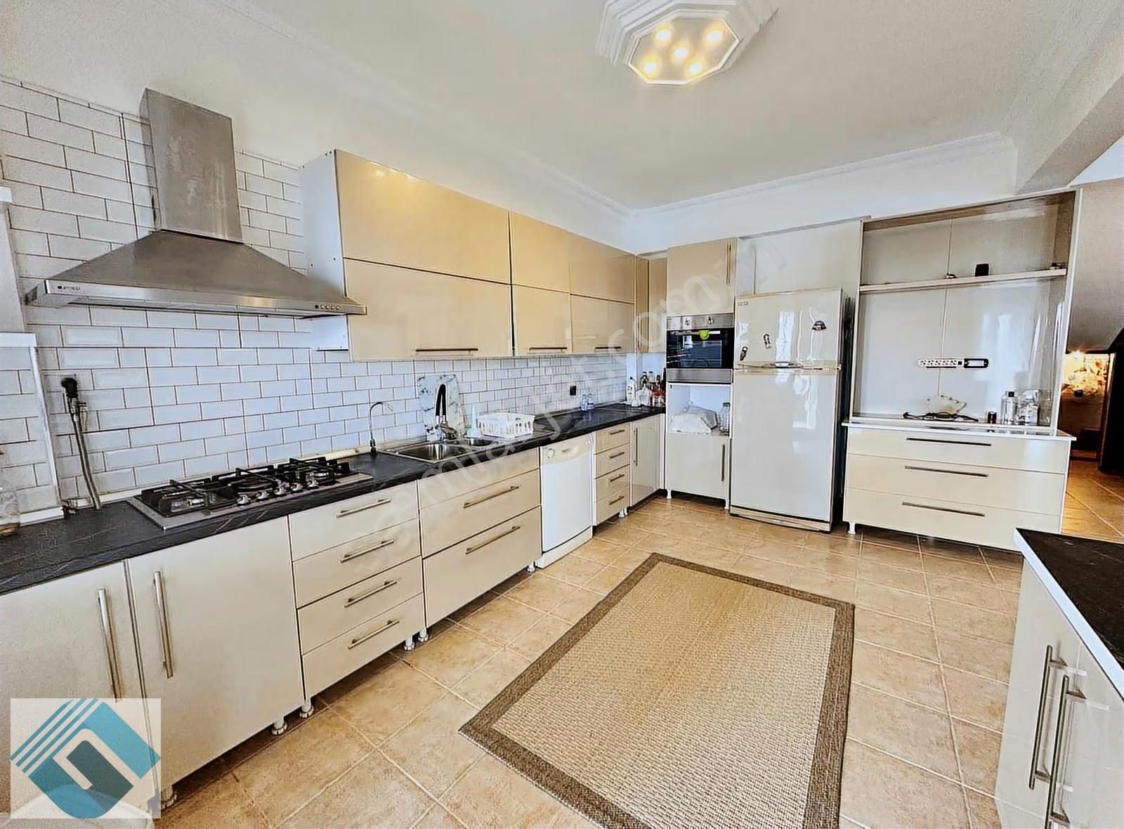 Çatalca Gümrüğe Yakın Site İçi Mobilyalı Kiralık Villa - Görsel 24