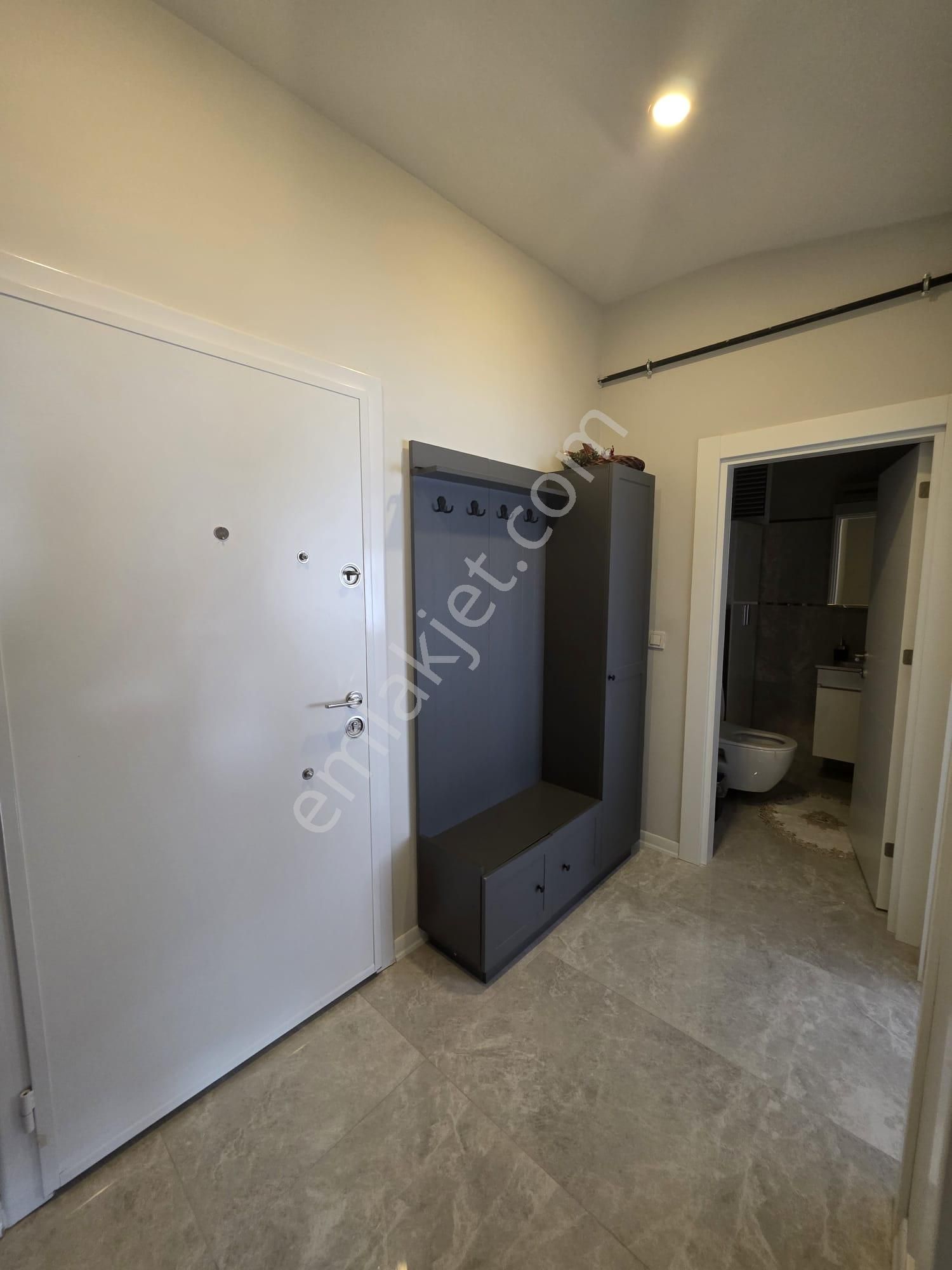 Küçükyalı Marmaray Durağında Kapanmaz Deniz Manzaralı Dubleks - Görsel 12