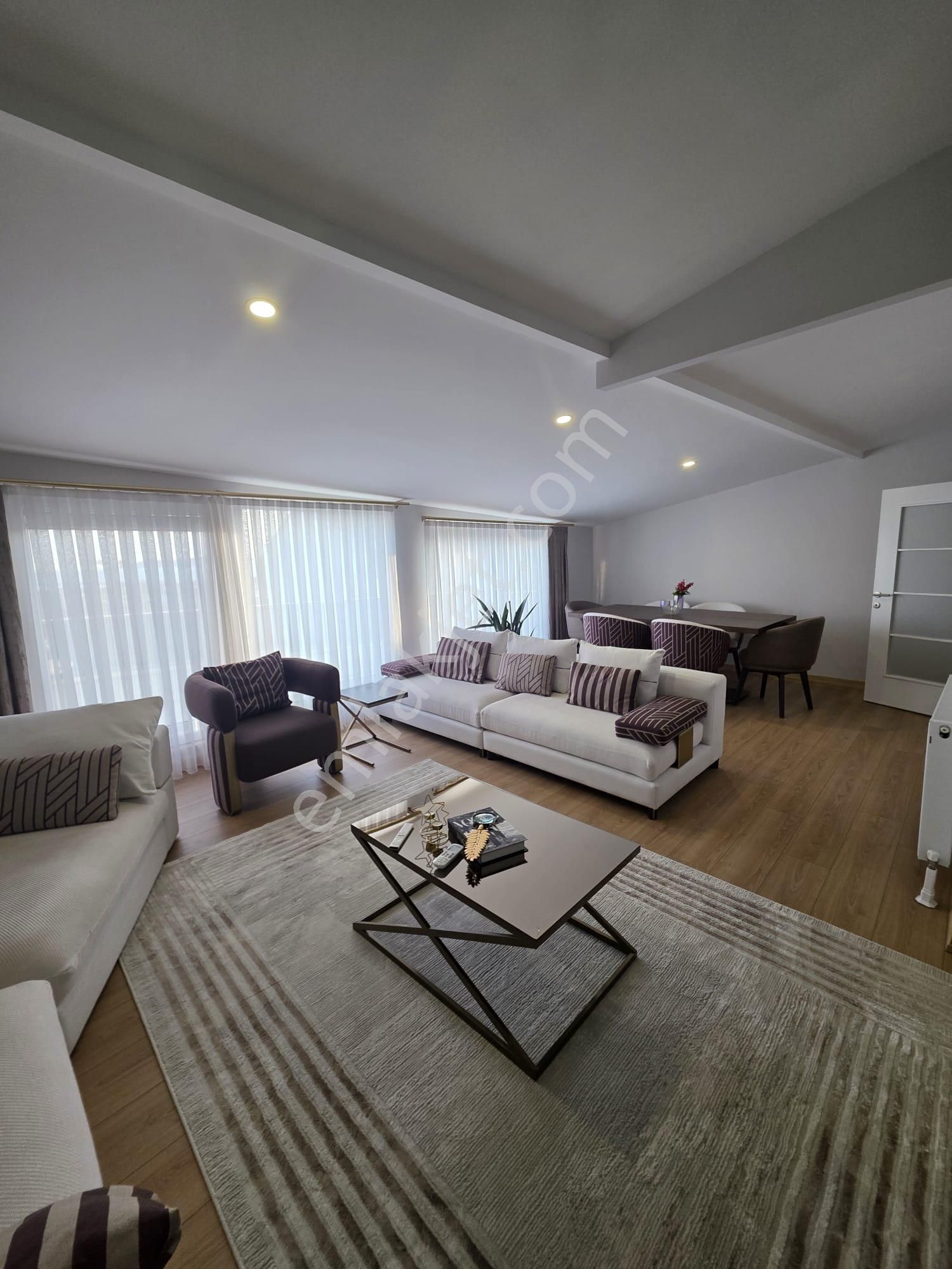 Küçükyalı Marmaray Durağında Kapanmaz Deniz Manzaralı Dubleks - Görsel 8