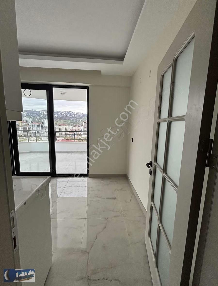 Sezer Emlaktan Kışla Mahallesi Nde Satılık Daire - Görsel 10