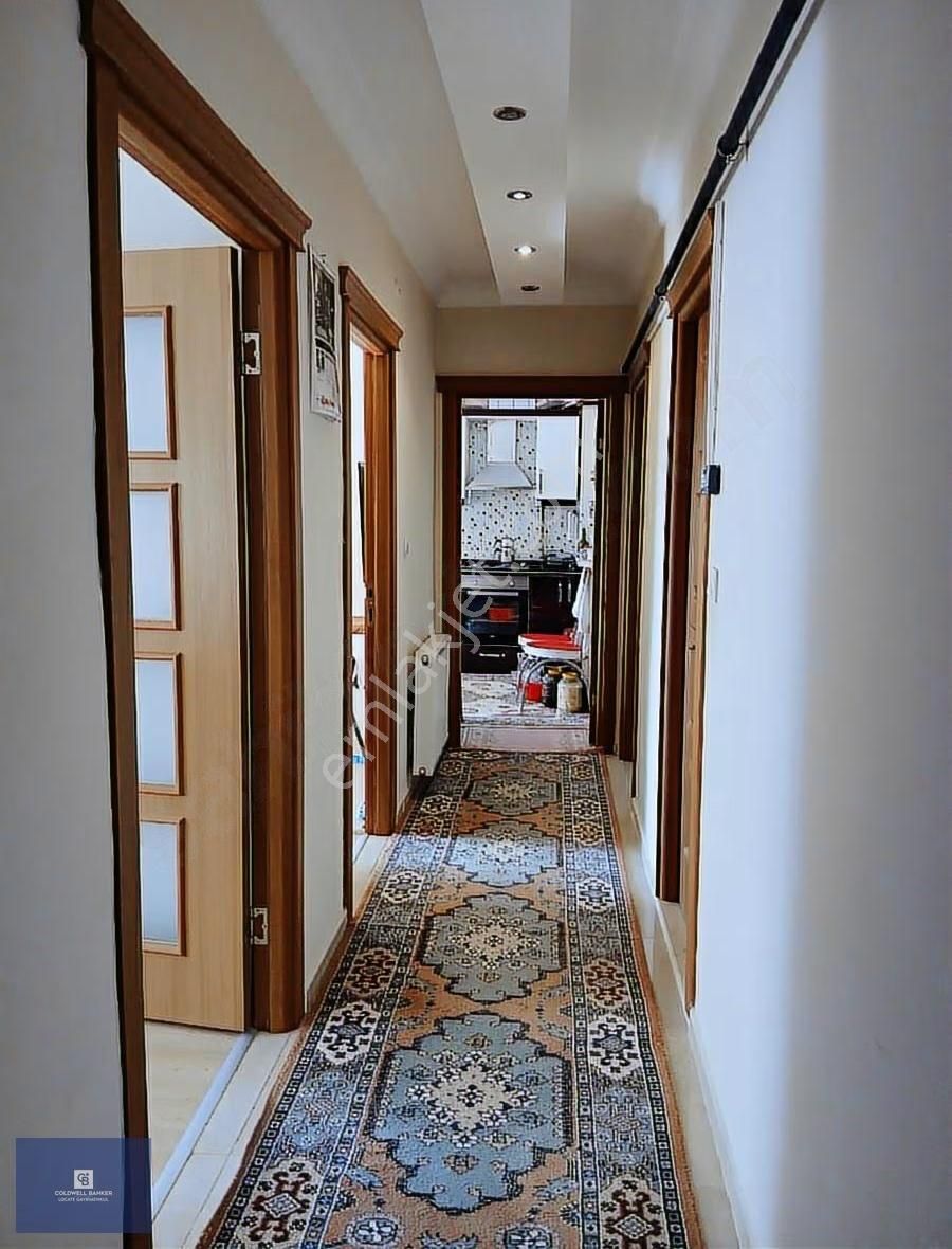 Tire Fatihte Kafeler Cd Emsalsiz Fiyat Kullanışlı 2+1 Satılık - Görsel 15