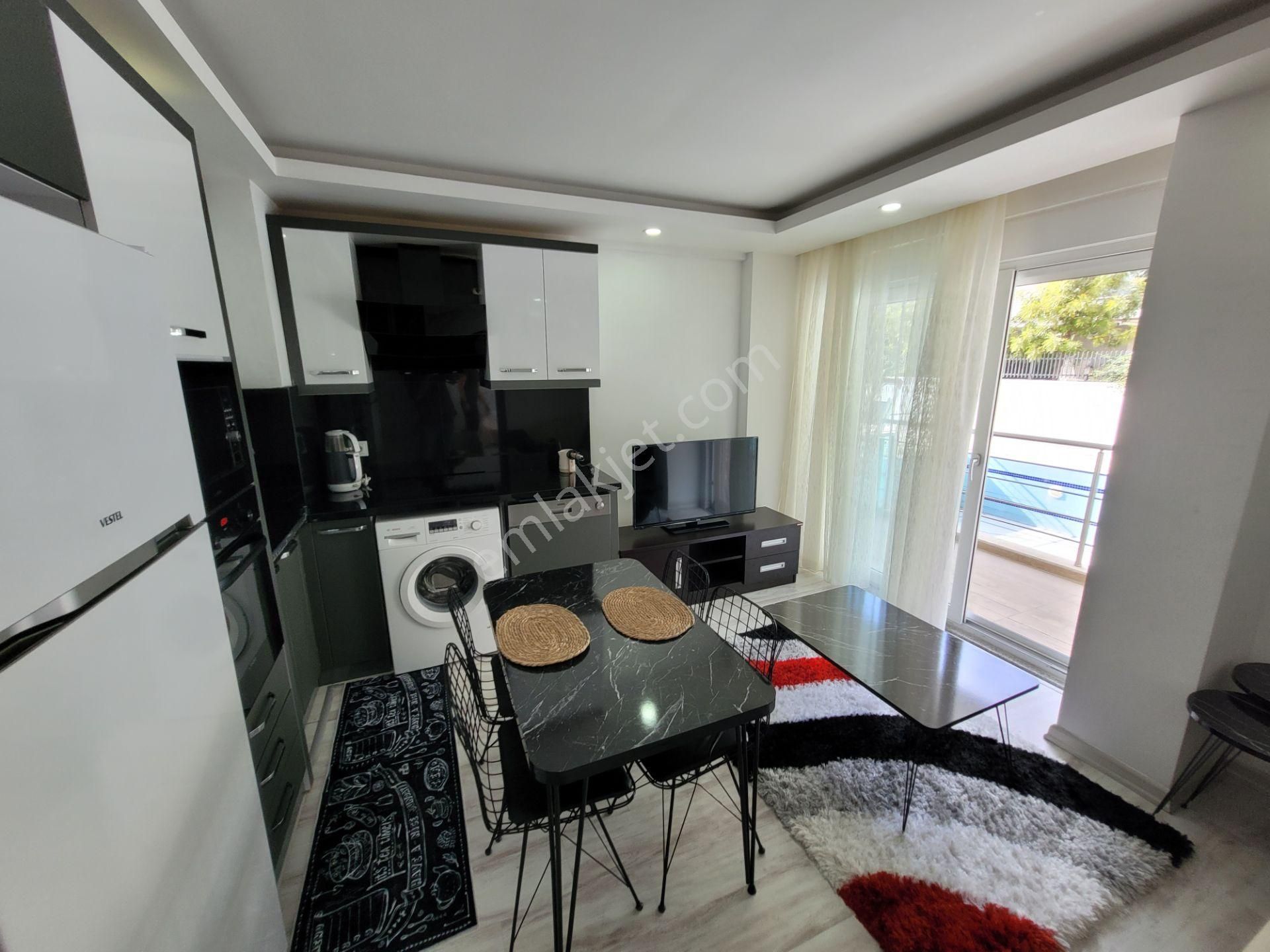 Güzeloba'da Artuklu Konutlarında 1+1 Yatırımlık Giriş Katı - Görsel 4