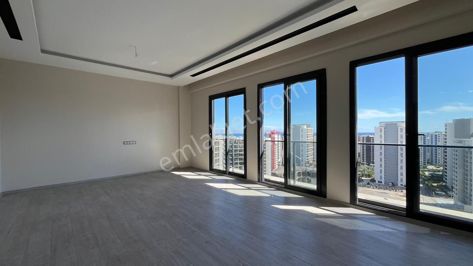 Üstünkent'ten Lüks'te Zirve ! Site İçi Sıfır 4+1 Satılık Daire - Görsel 3