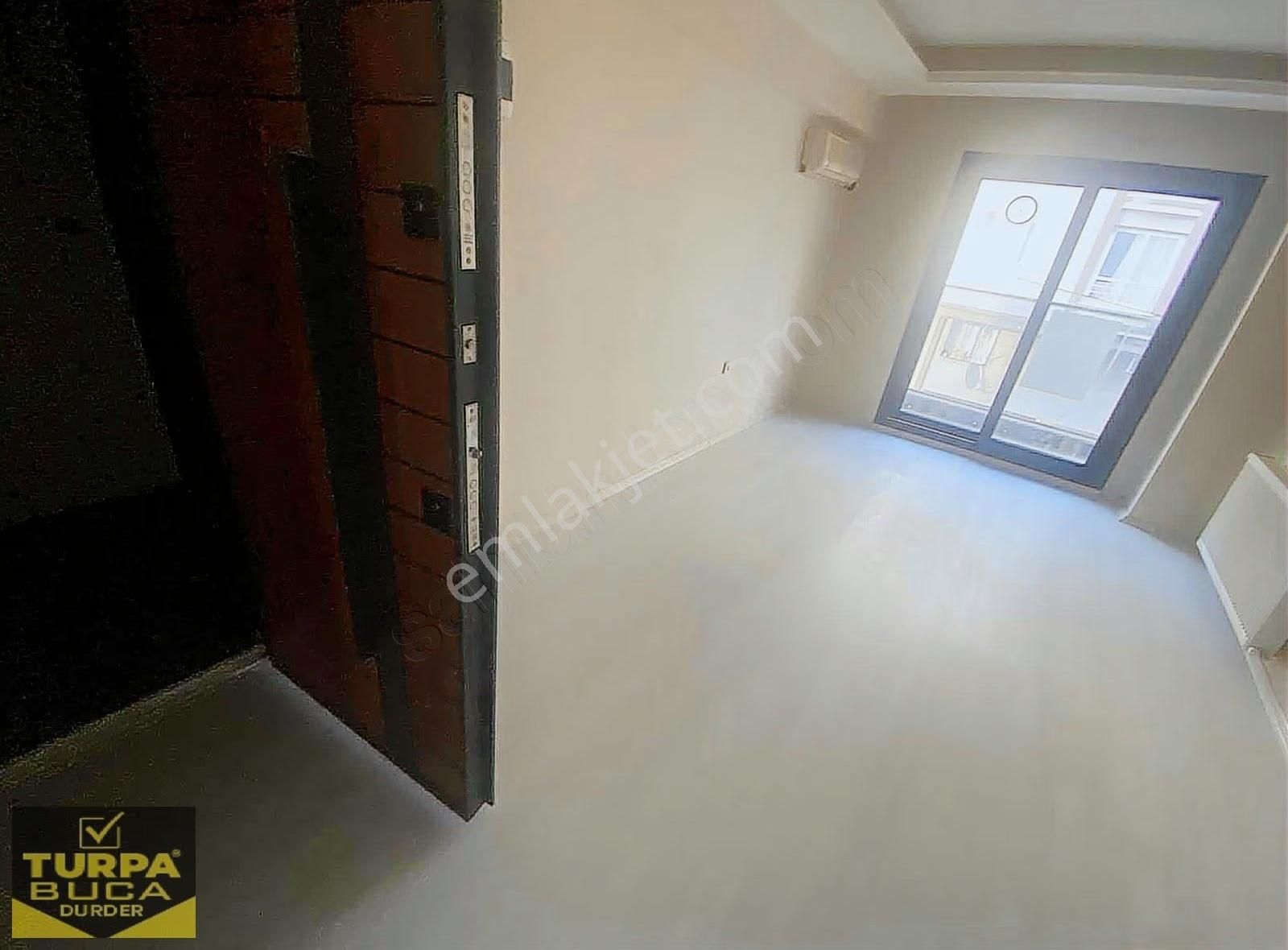 Turpa'dan Adatepede Arakat 1+1 Asansörlü Balkonlu Kiralık Daire - Görsel 3