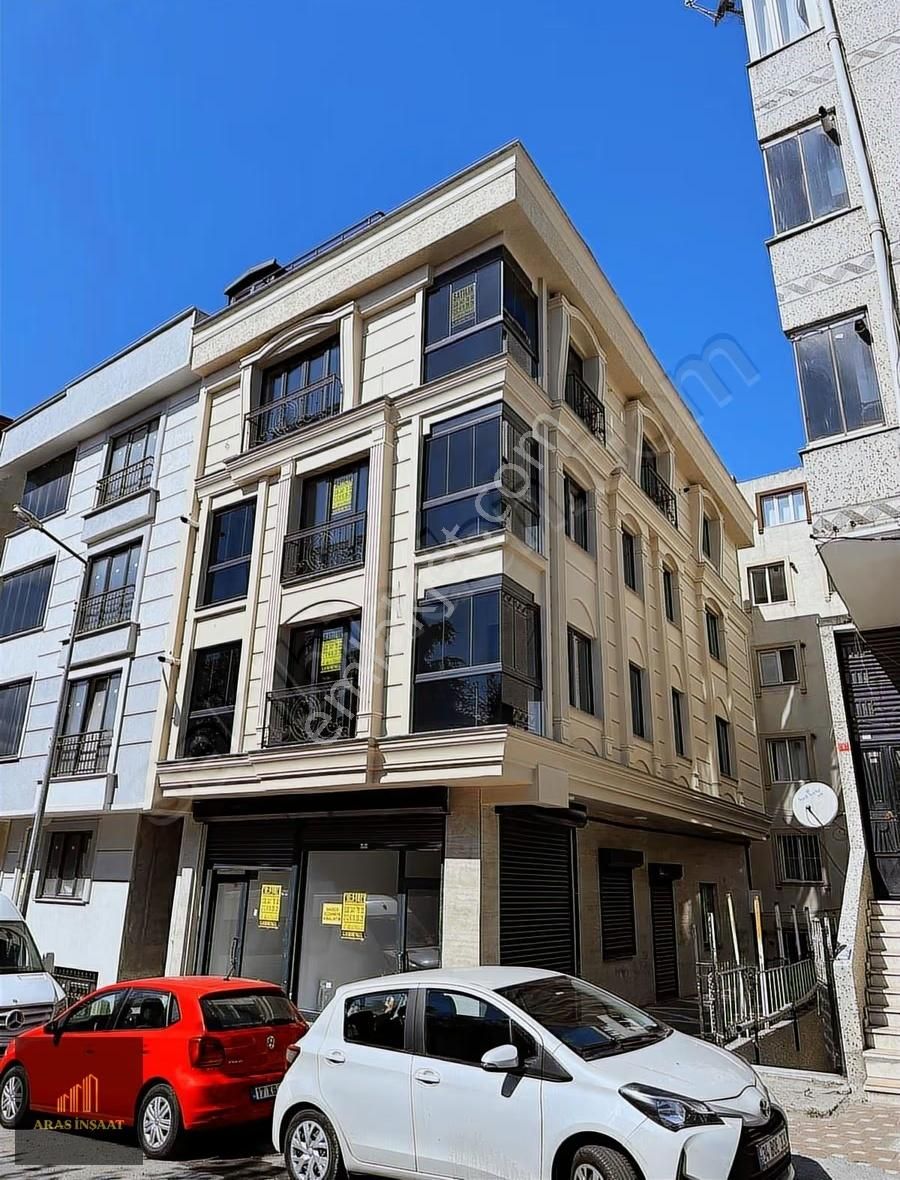 Sağlık Ocağının Yanında *eczaneye Kiralık* 100 M2 Sıfır Dükkan