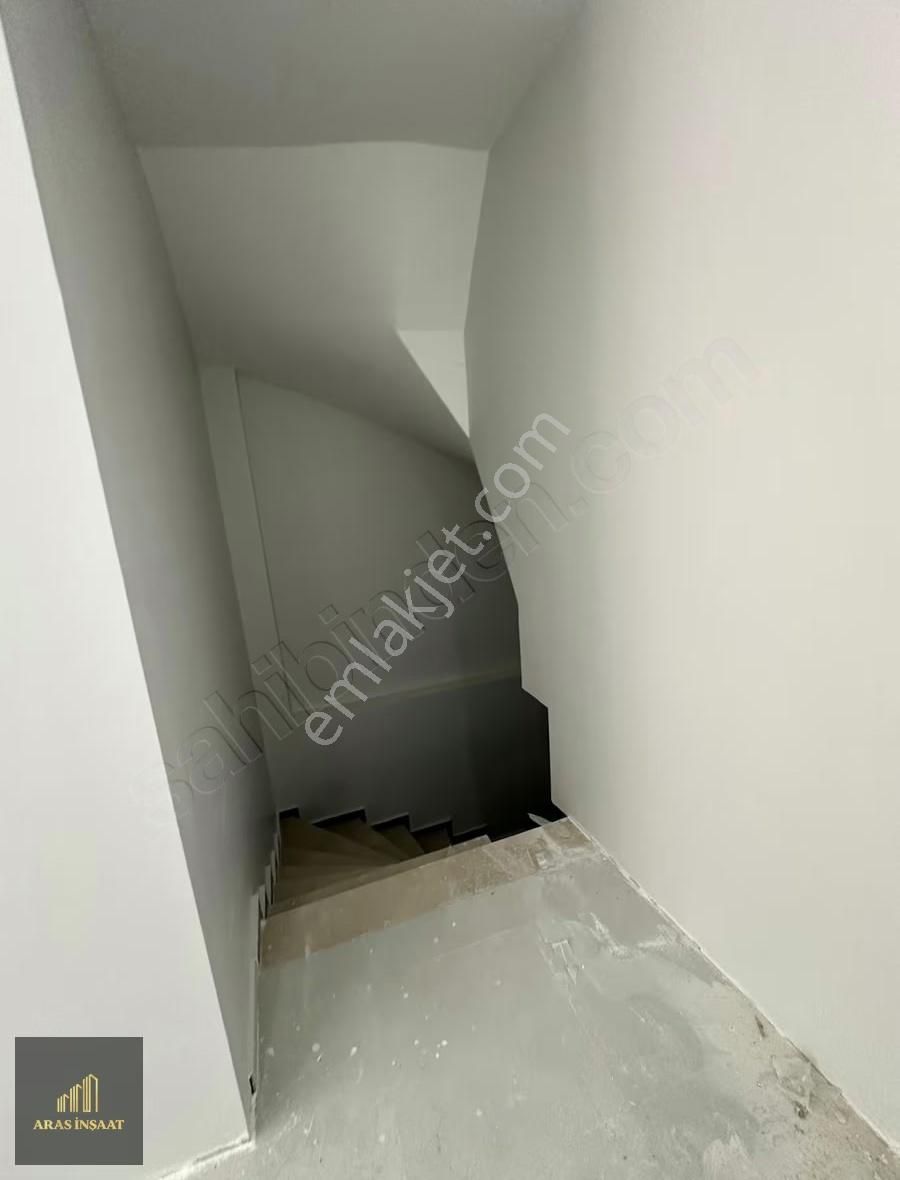 Sağlık Ocağının Yanında *eczaneye Kiralık* 100 M2 Sıfır Dükkan - Görsel 4