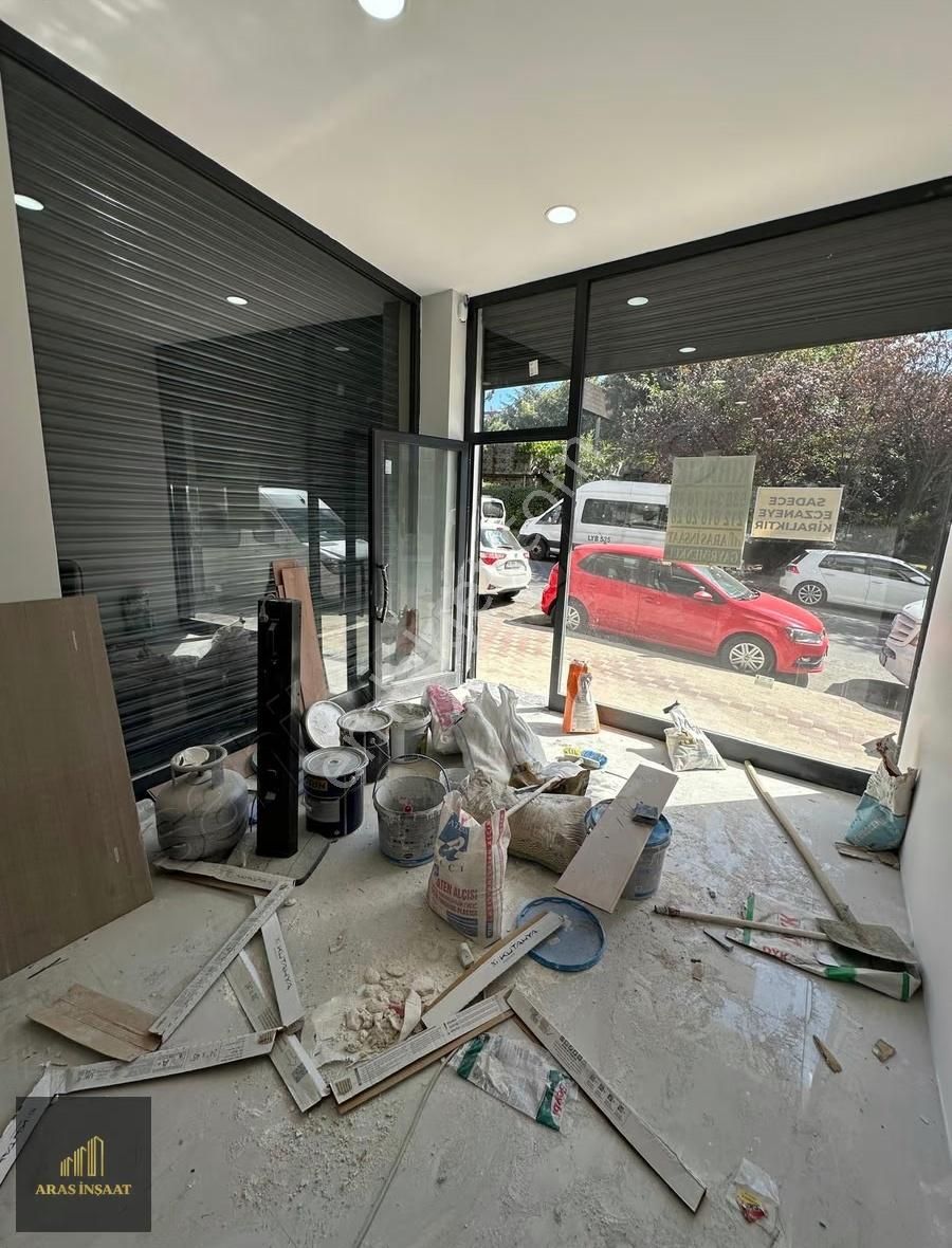 Sağlık Ocağının Yanında *eczaneye Kiralık* 100 M2 Sıfır Dükkan - Görsel 7