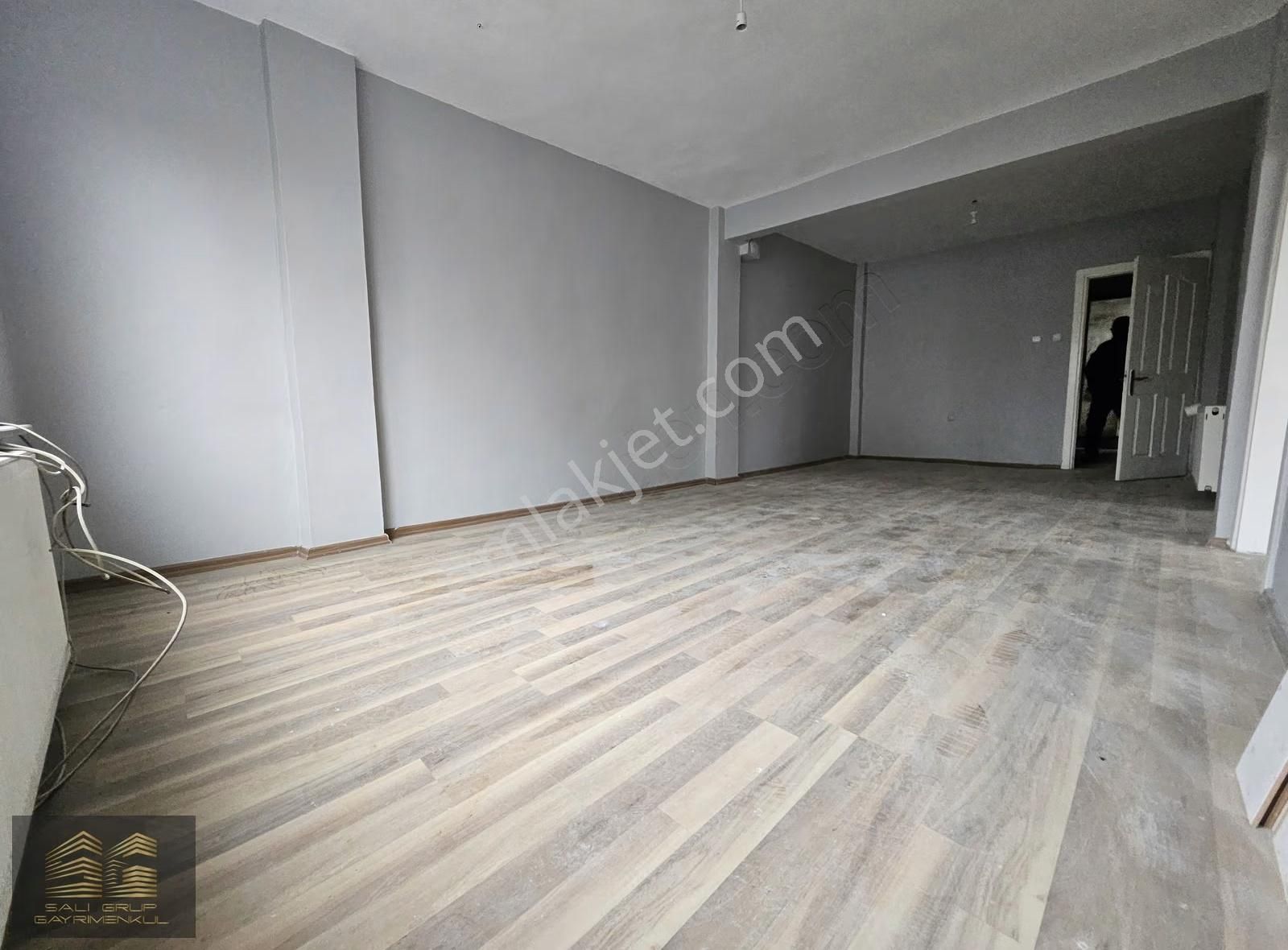 Çırçır Merkez 'de - Metro Yakını - 2+1 - 80 M2- Kiralık Daire - Görsel 7