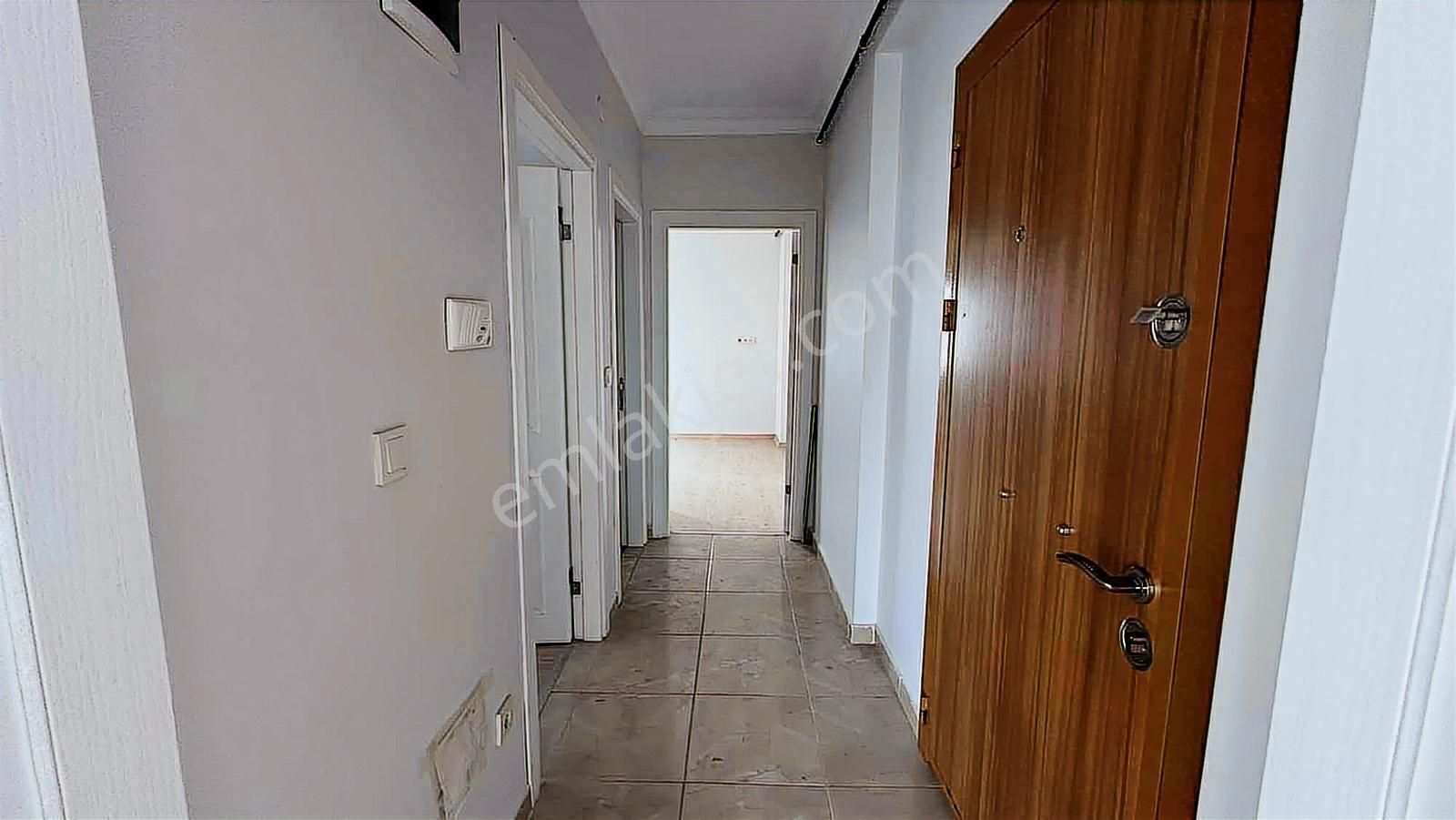 Home Gayrımenkul'den Kartal Kızılay Bulvarı'nda Satılık Daıre - Görsel 2