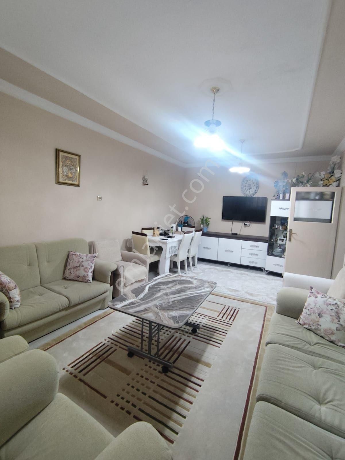 Şinasi Mahallesinde Satılık 2+1 Daire - Görsel 12