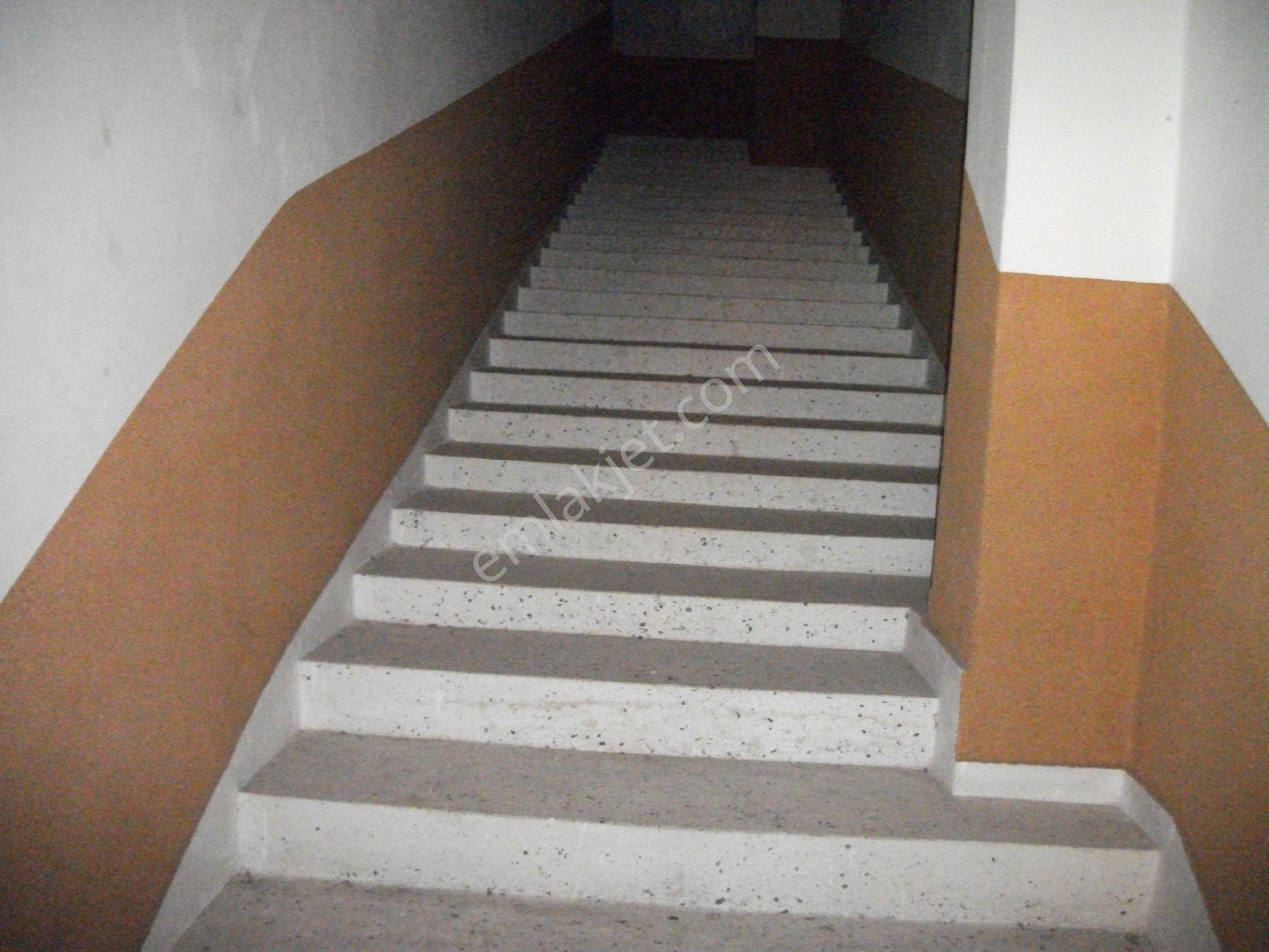 Örnek Sanayi Sitesinde Kiralık 4 Katlı Komple Bina - Görsel 15
